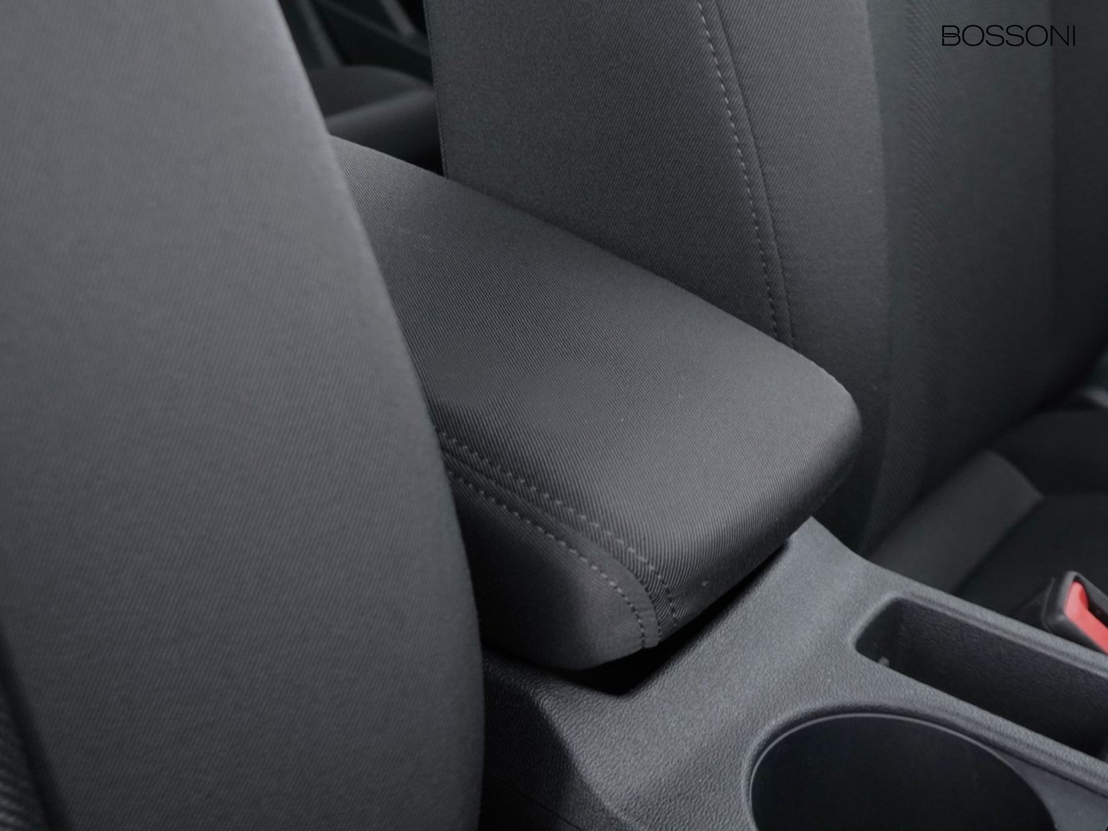 17 - Audi A3 sportback 35 2.0 tdi business s tronic