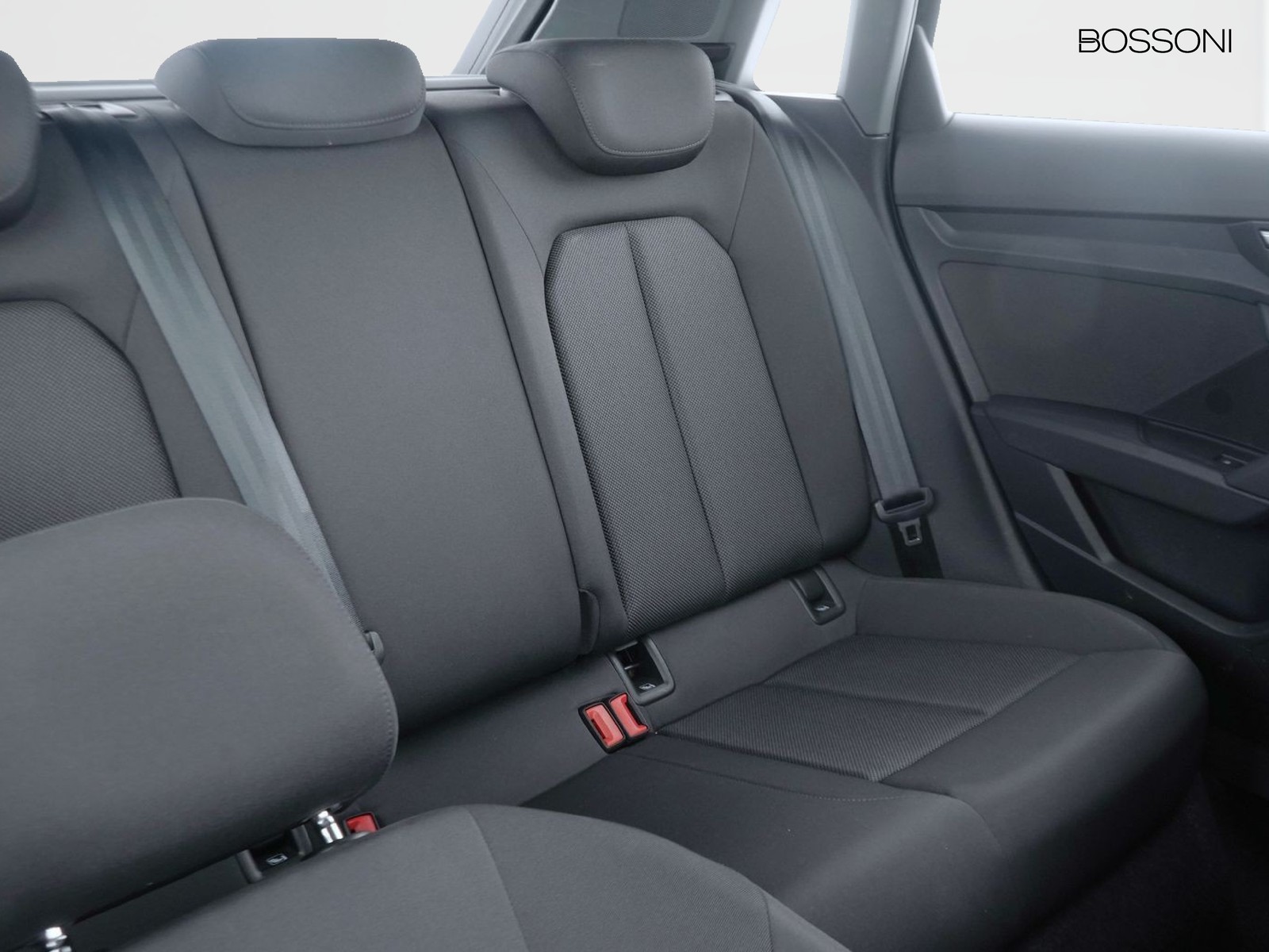 20 - Audi A3 sportback 35 2.0 tdi business s tronic