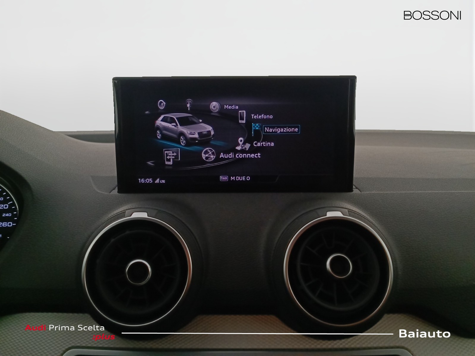 10 - Audi Q2 30 2.0 tdi business s tronic