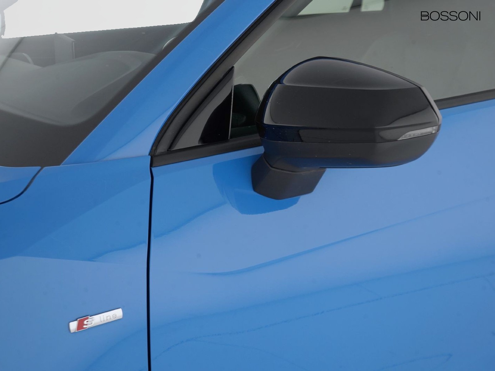 34 - Audi Q2 35 2.0 tdi identity black s tronic