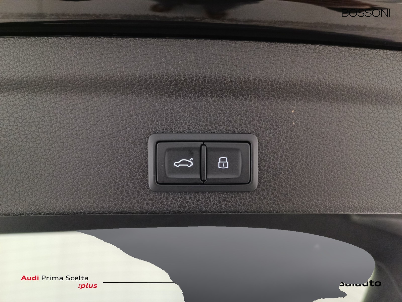 36 - Audi Q3 sportback 35 1.5 tfsi evo2 s line edition s tronic