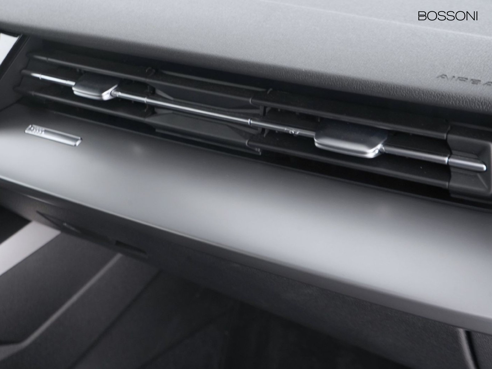 18 - Audi A3 sportback 40 1.4 tfsi e s line edition s tronic