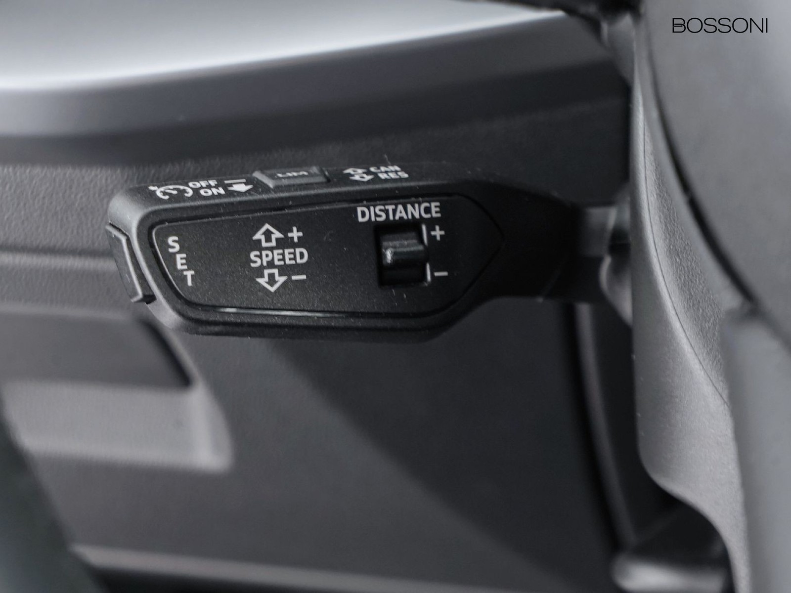 24 - Audi A3 sportback 40 1.4 tfsi e s line edition s tronic