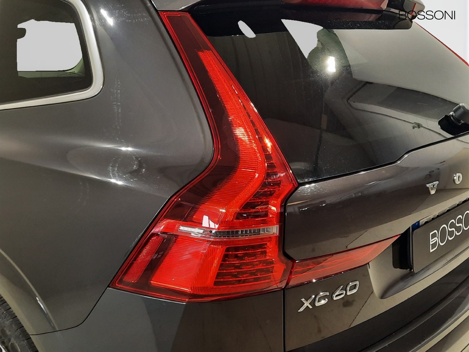 28 - Volvo XC60 2.0 b4 plus bright automatico