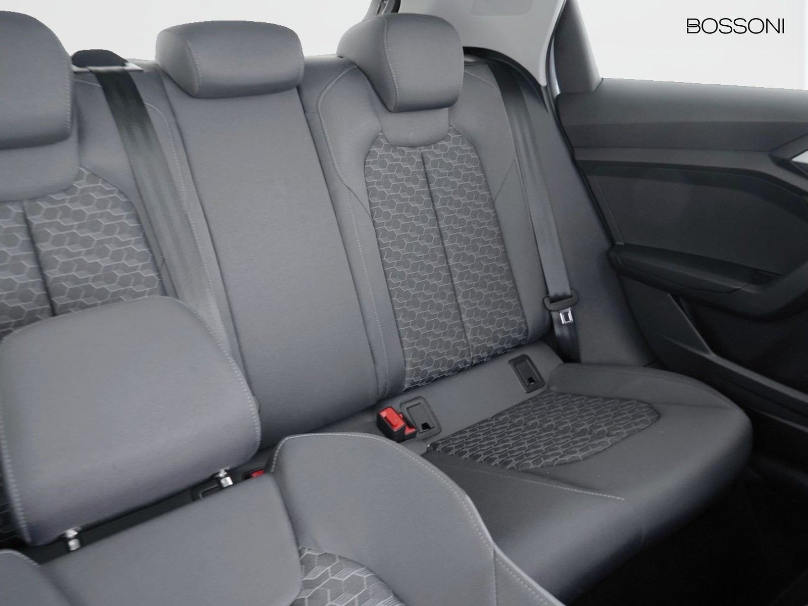 21 - Audi A1 sportback 30 1.0 tfsi 116cv business s tronic