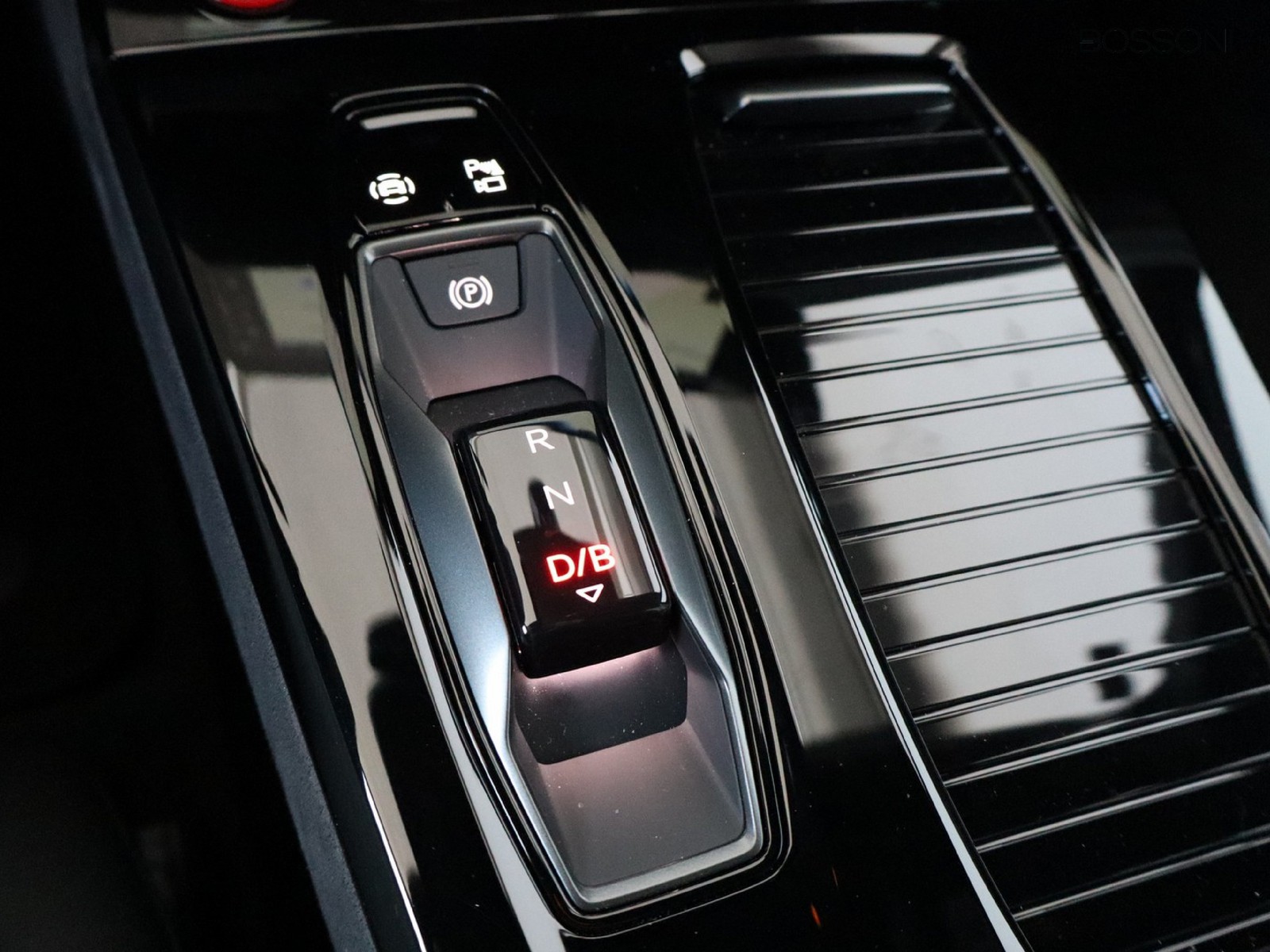 15 - Audi A6 e-tron avant s line edition quattro 428cv