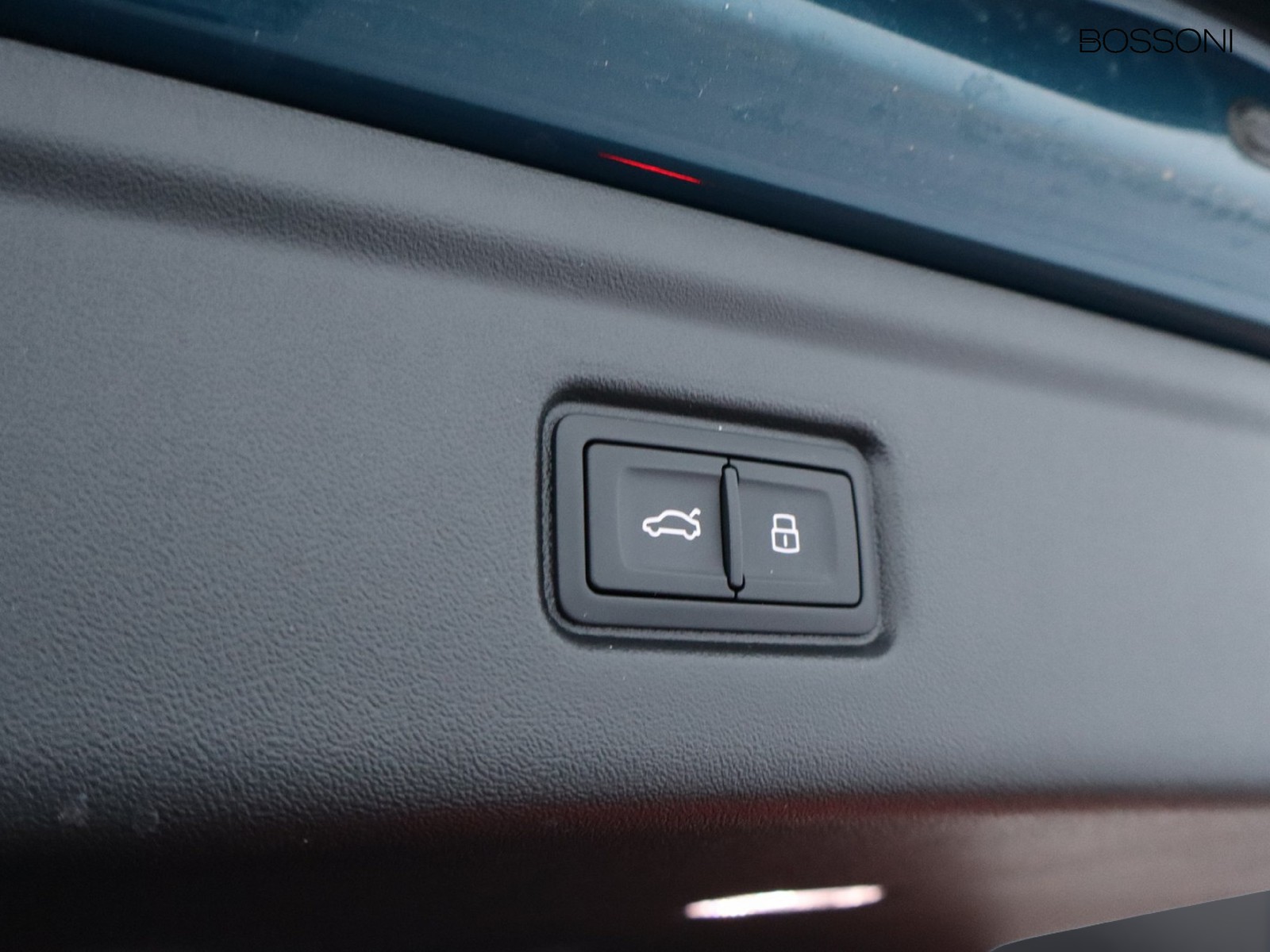 24 - Audi A6 e-tron avant s line edition quattro 428cv