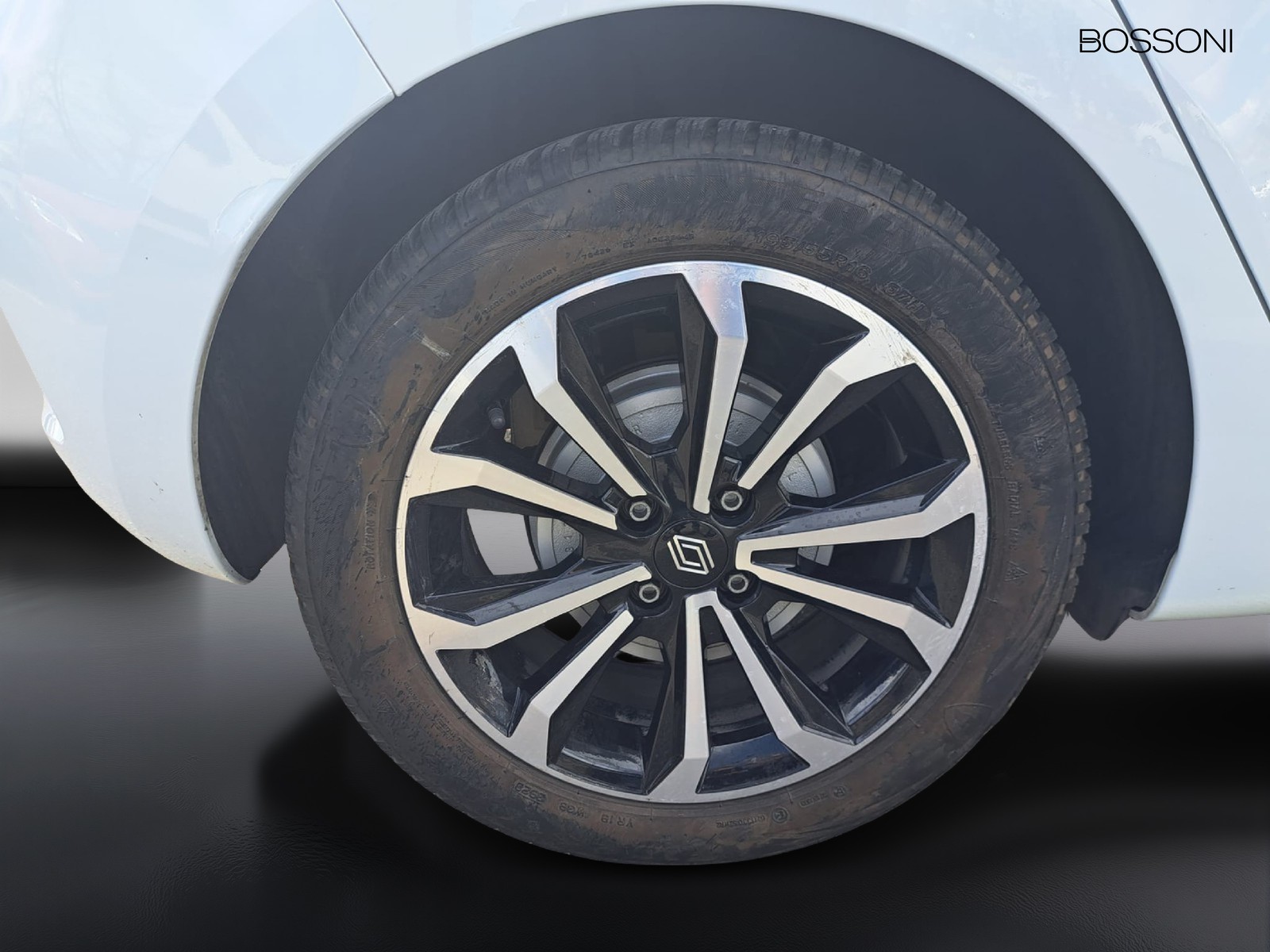 18 - Renault Clio 1.6 e-tech full hybrid techno 145cv