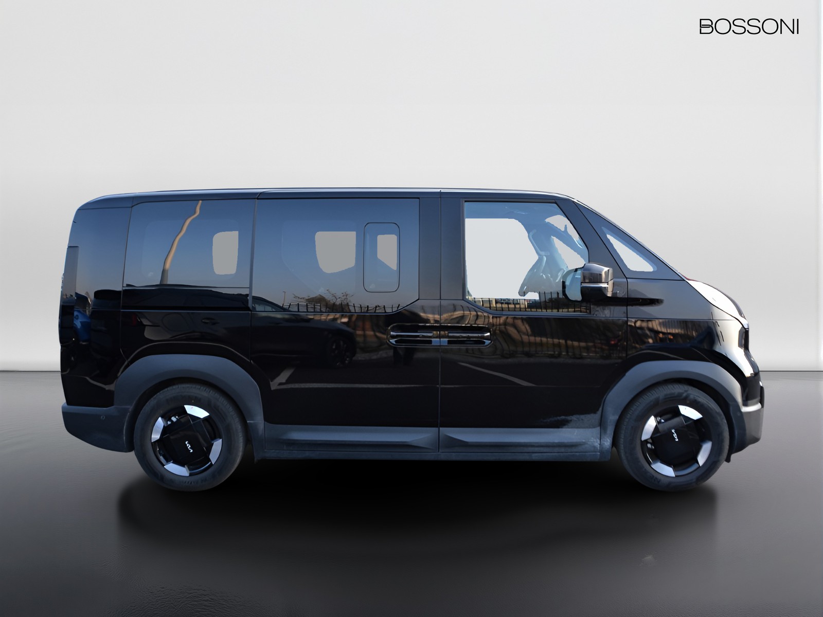 24 - Kia PV5 Passenger passenger 71,2kwh earth
