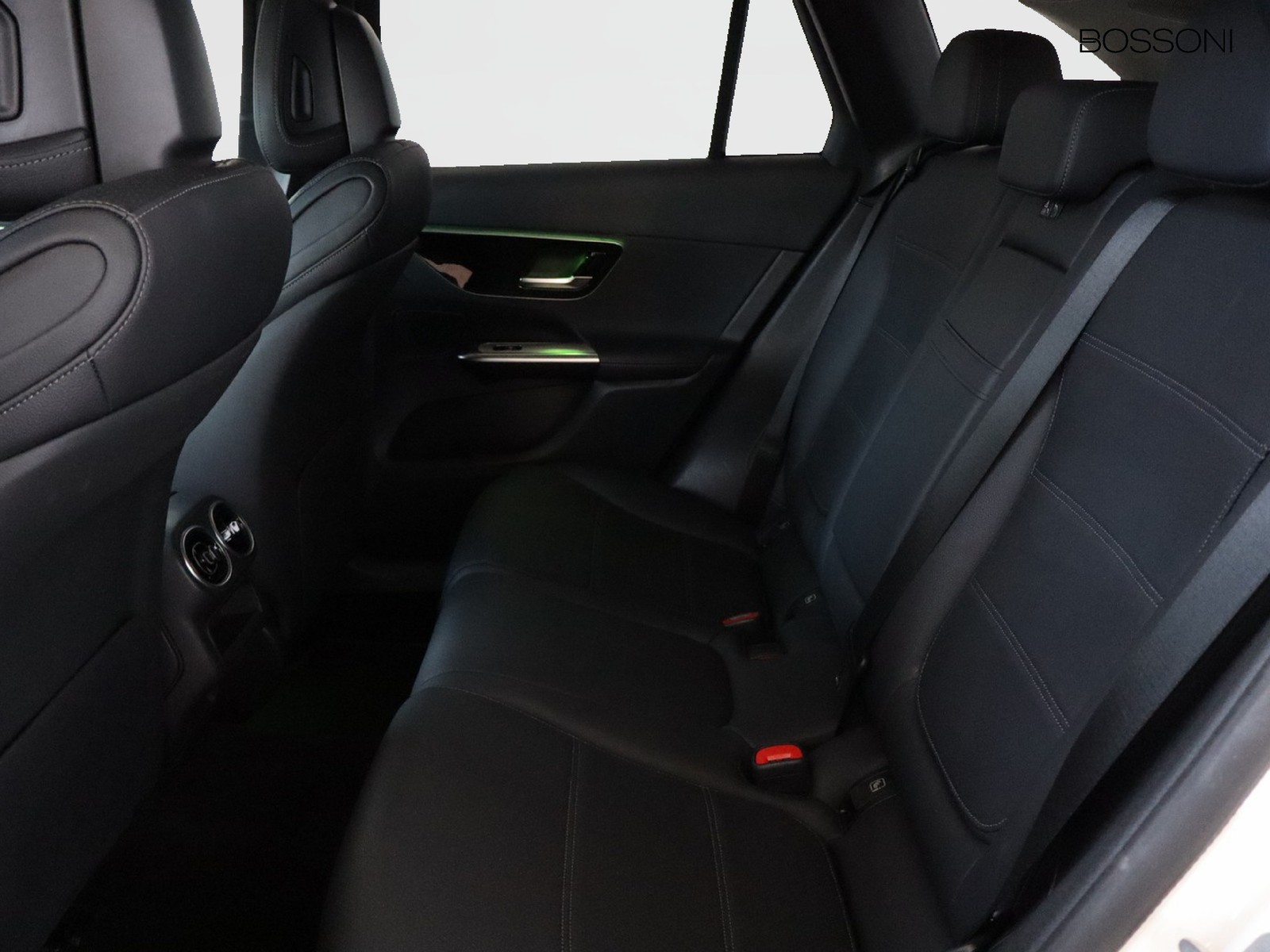 8 - Mercedes GLC suv 200 d advanced 4matic 9g-tronic