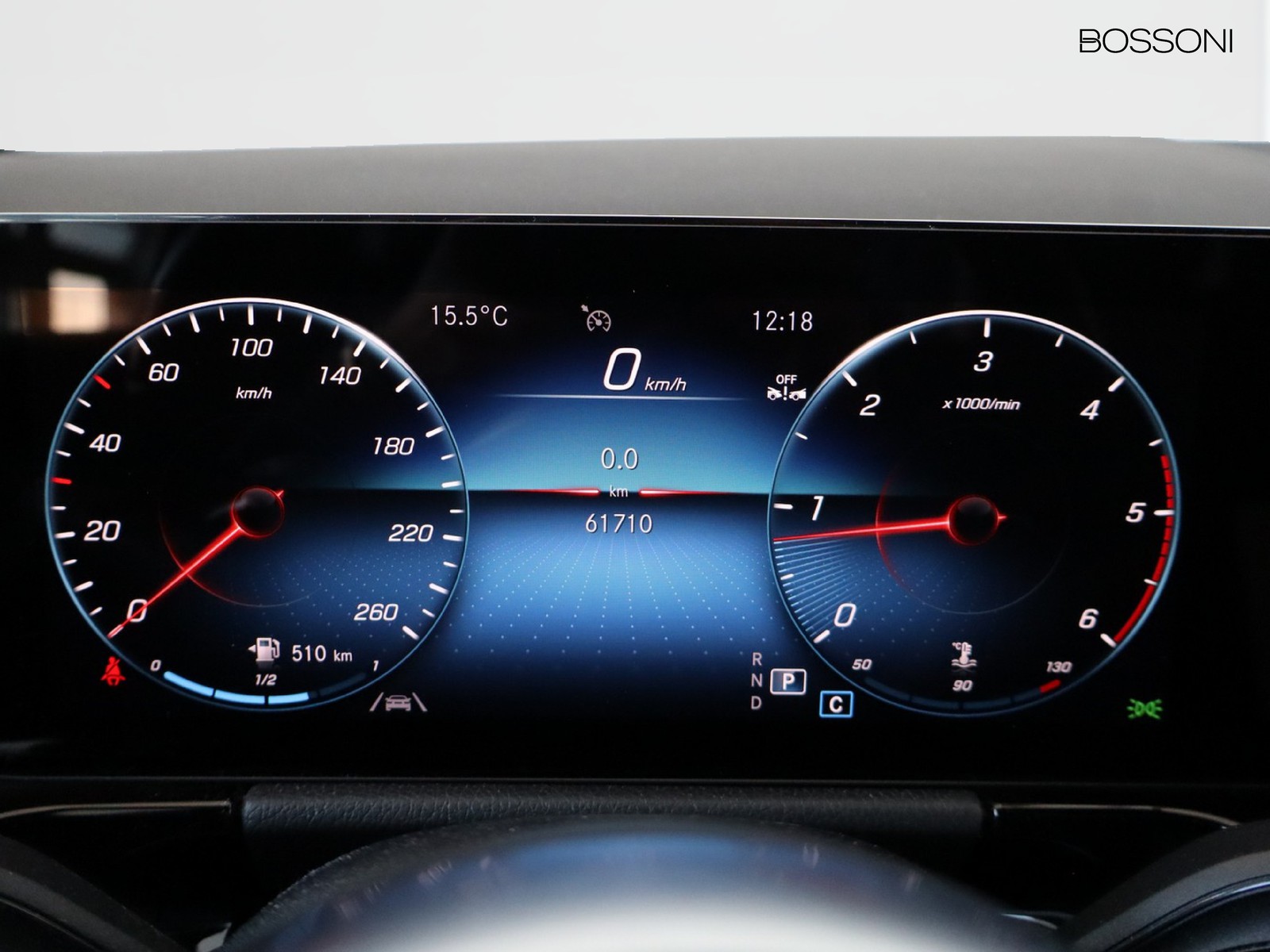 9 - Mercedes GLA 200 d premium 8g-dct