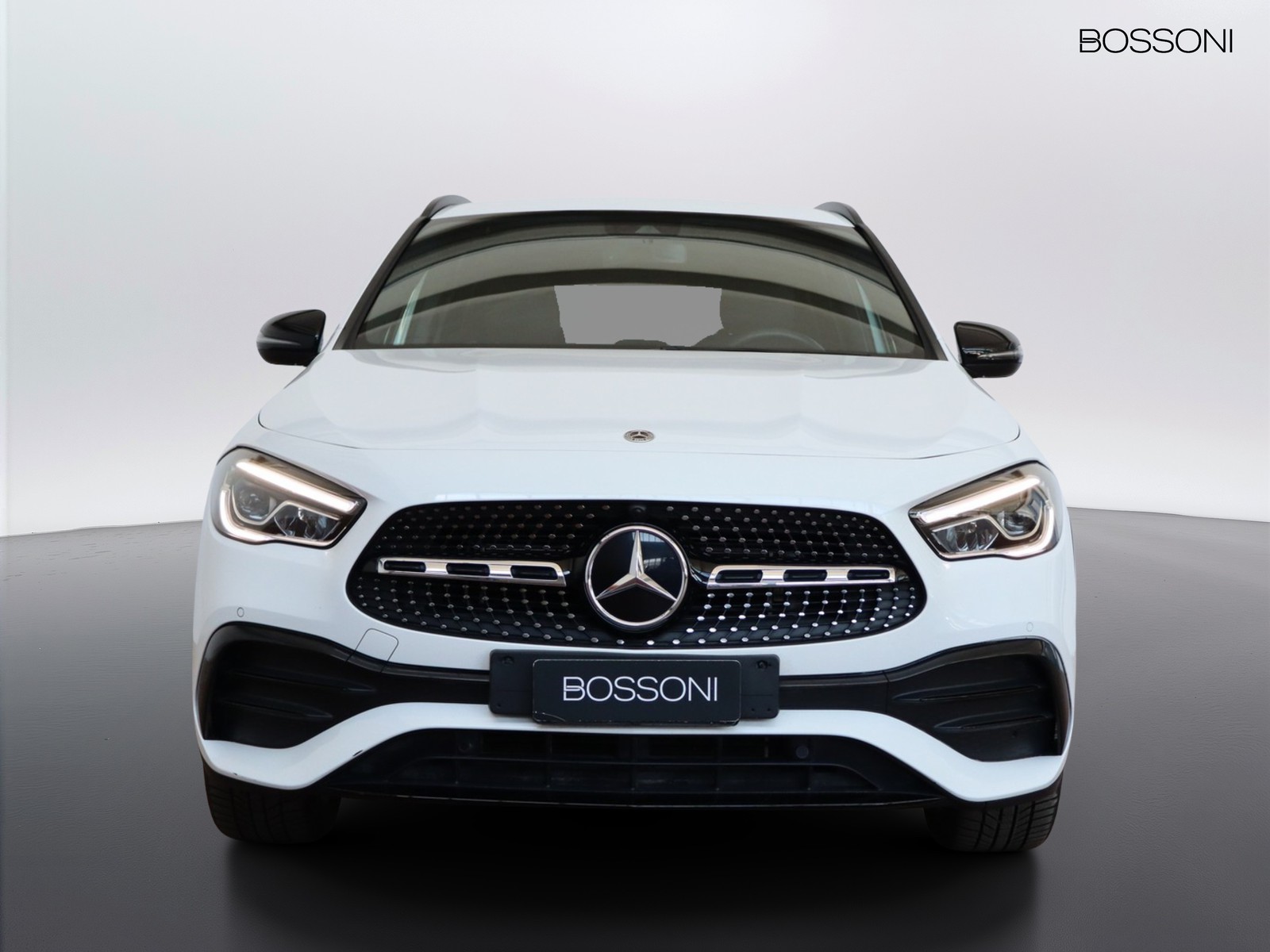2 - Mercedes GLA 250 e plug in hybrid (e eq-power) premium 8g-dct