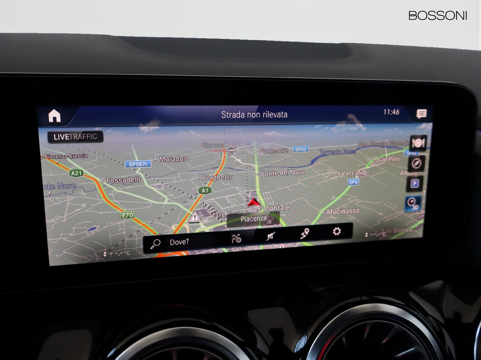 10 - Mercedes GLA 250 e plug in hybrid (e eq-power) premium 8g-dct