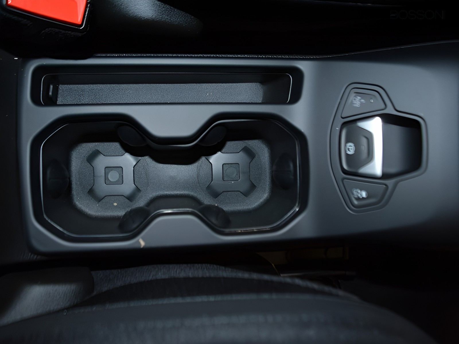 17 - Jeep Renegade 1.5 turbo t4 mhev altitude 2wd dct