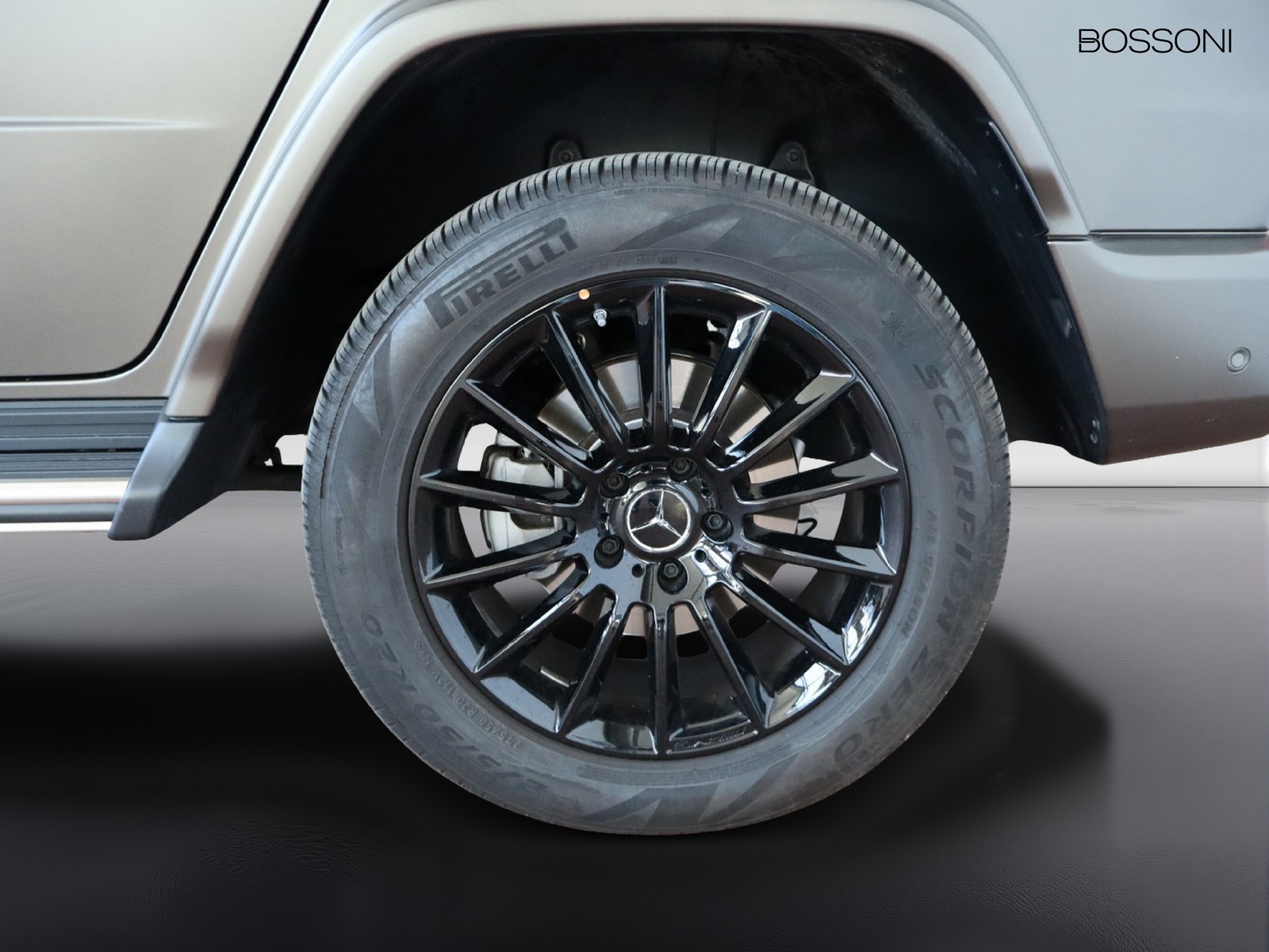 4 - Mercedes Classe G 400 d 330cv amg line 9g-tronic