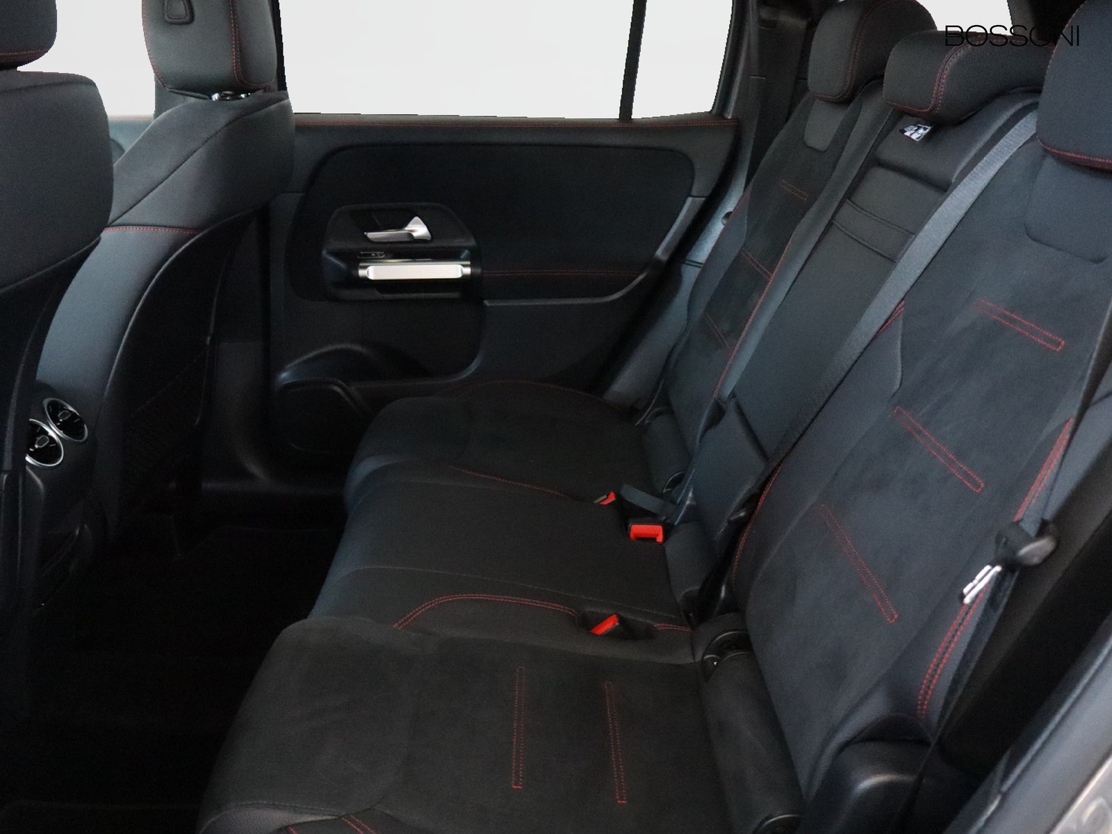 8 - Mercedes GLB 200 d amg line advanced plus 8g-dct