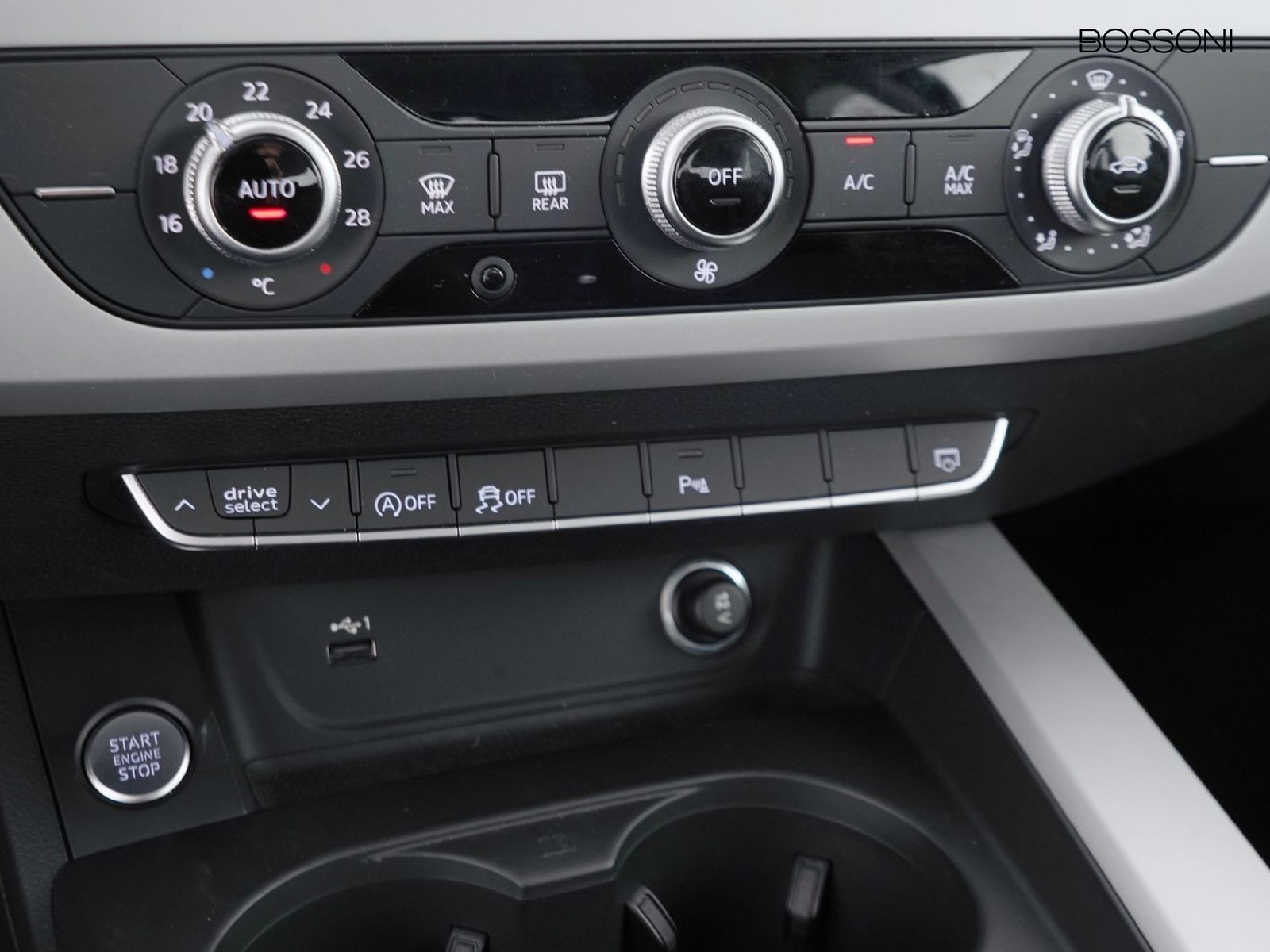 5 - Audi A4 avant 35 2.0 tdi mhev 163cv business s tronic