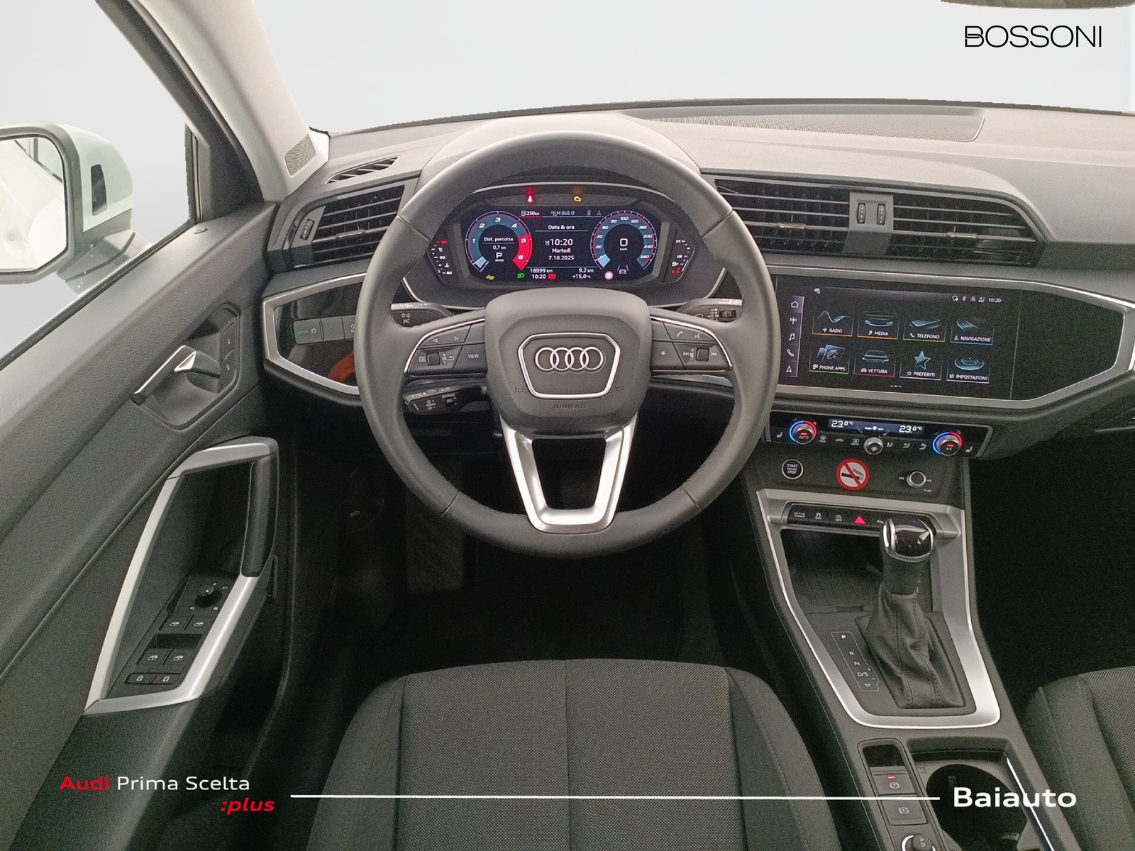 8 - Audi Q3 sportback 35 2.0 tdi s line edition s tronic