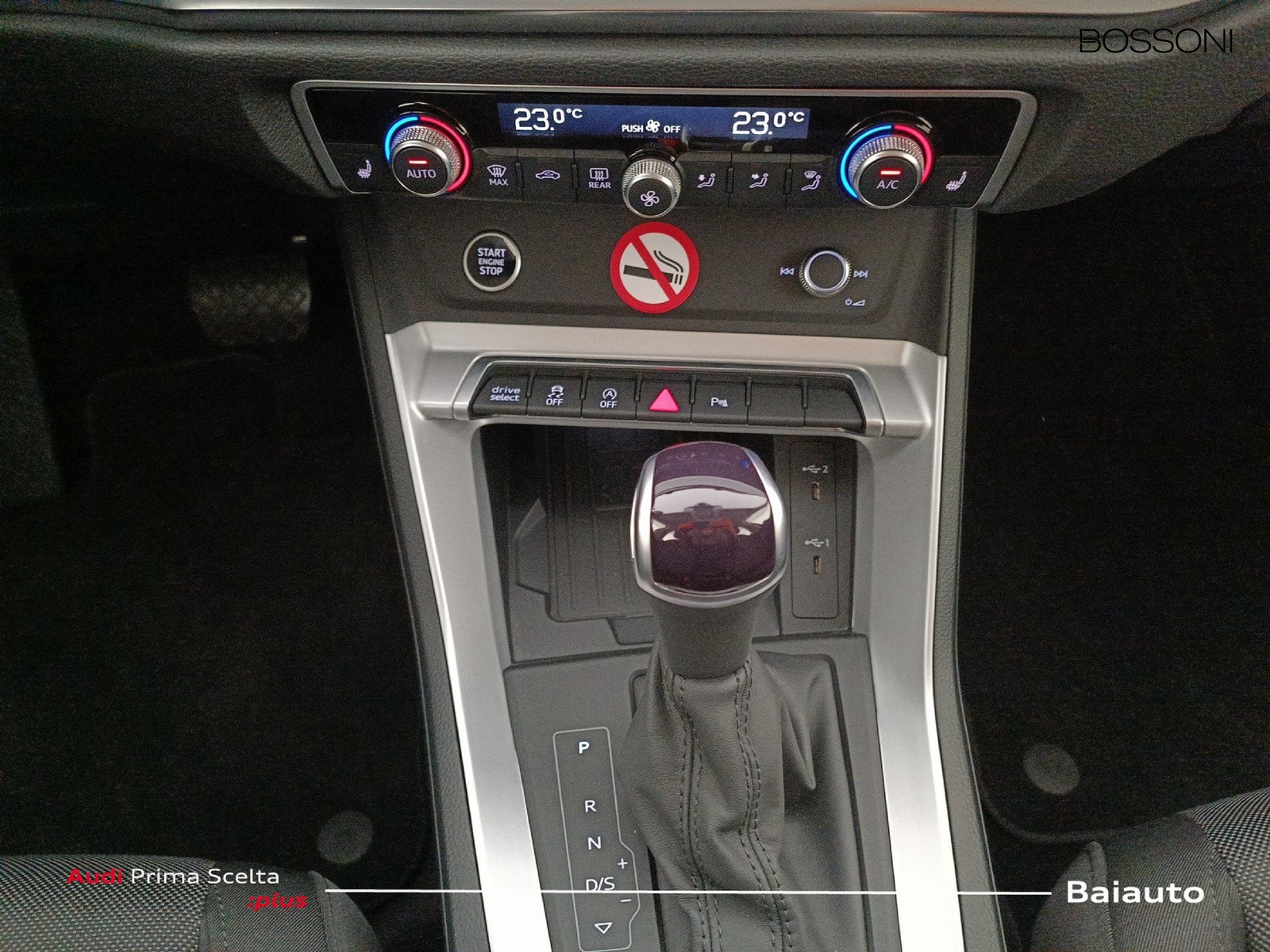 12 - Audi Q3 sportback 35 2.0 tdi s line edition s tronic