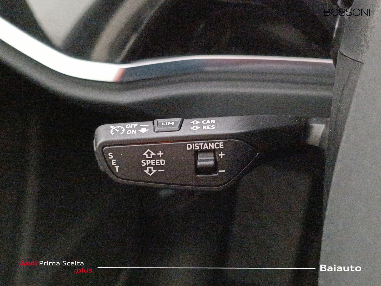 18 - Audi Q3 sportback 35 2.0 tdi s line edition s tronic