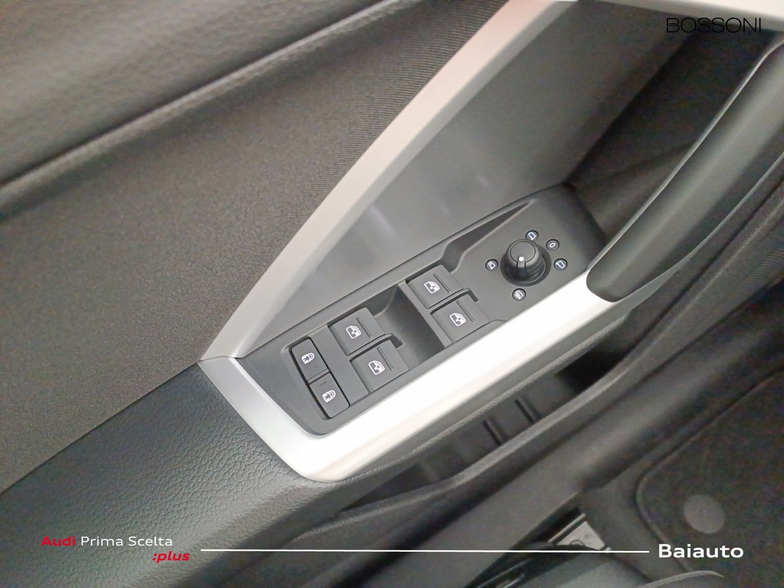 20 - Audi Q3 sportback 35 2.0 tdi s line edition s tronic