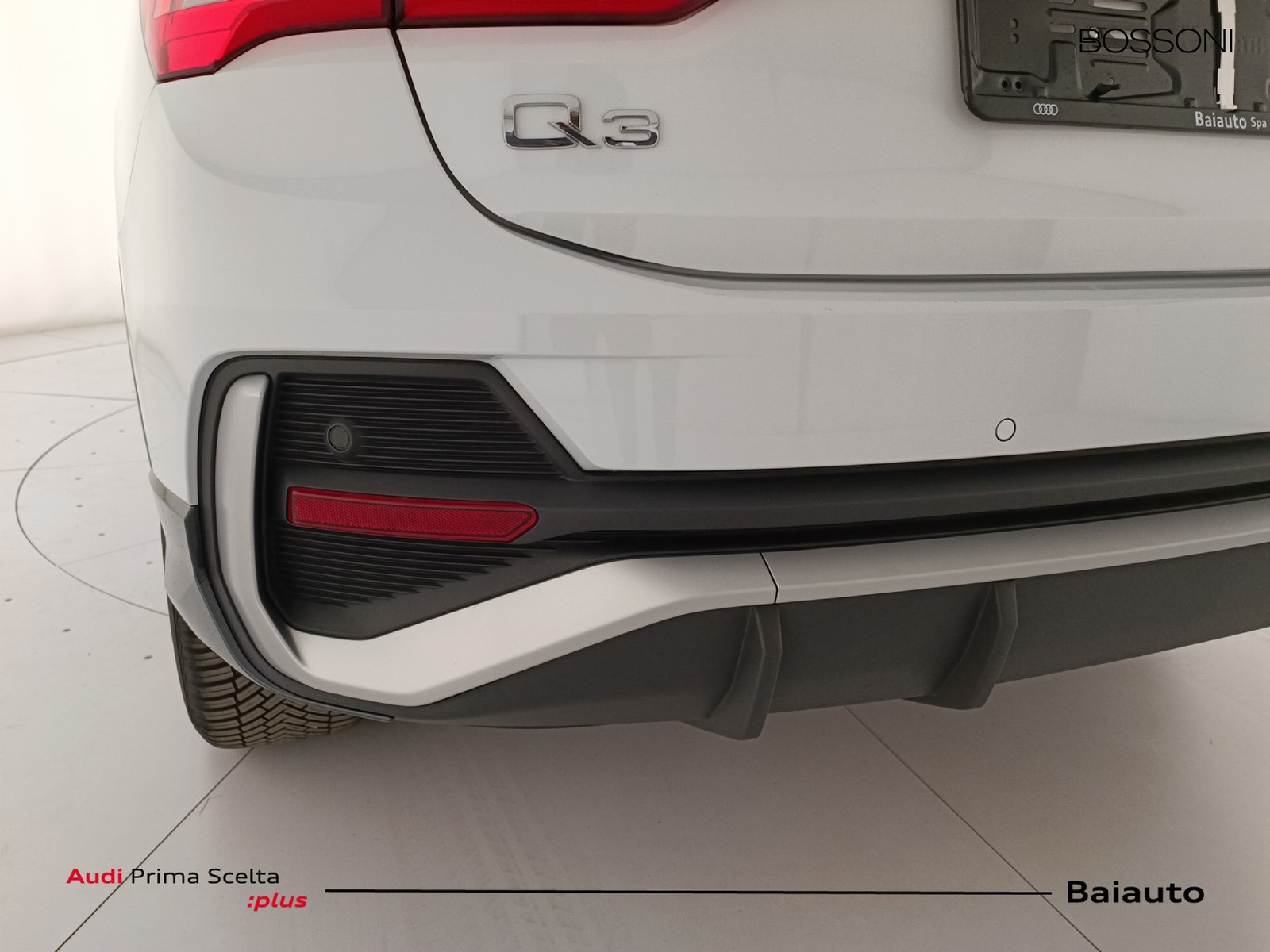 33 - Audi Q3 sportback 35 2.0 tdi s line edition s tronic