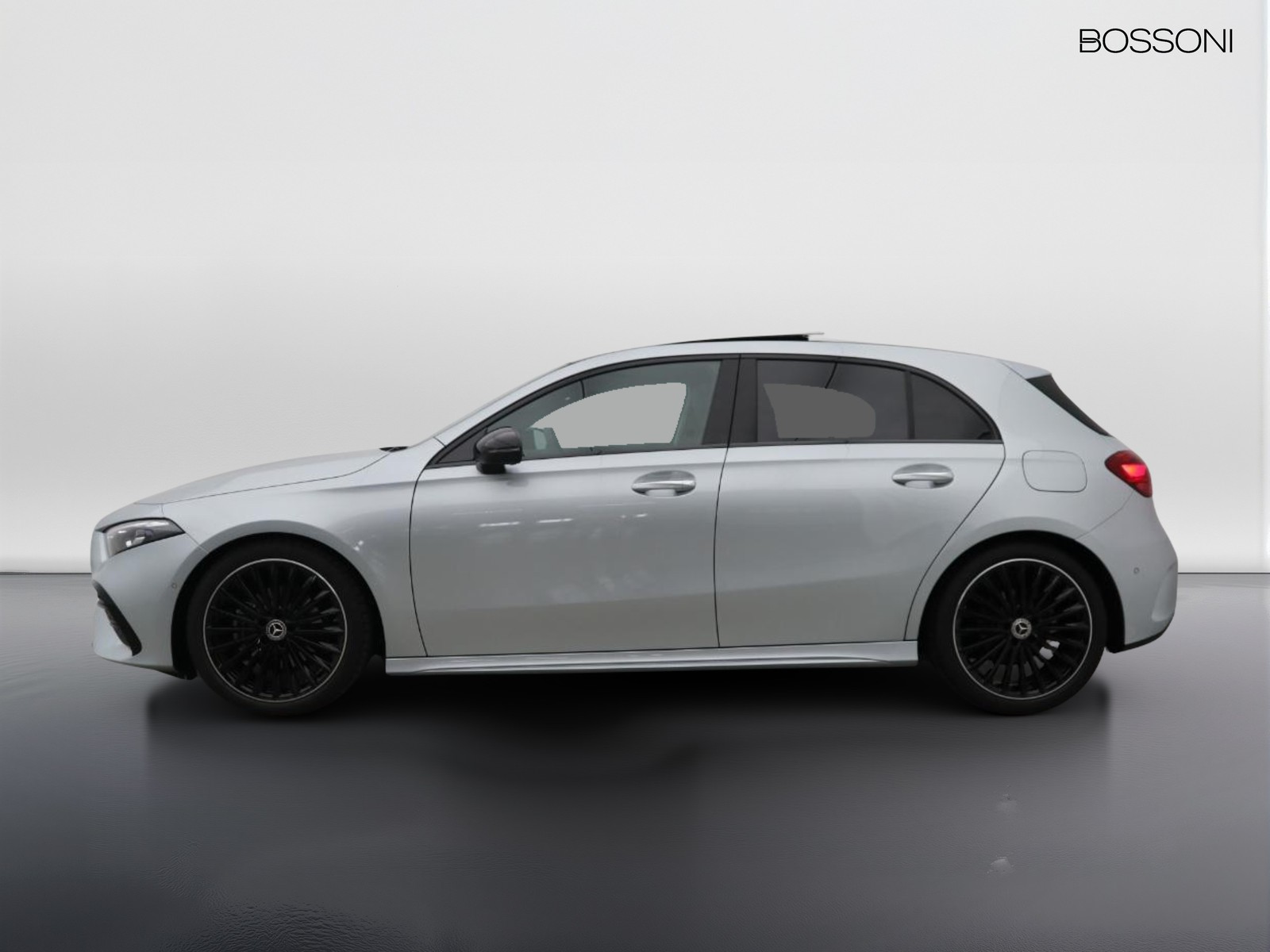 3 - Mercedes Classe A 180 d amg line premium speedshift dct amg 8g