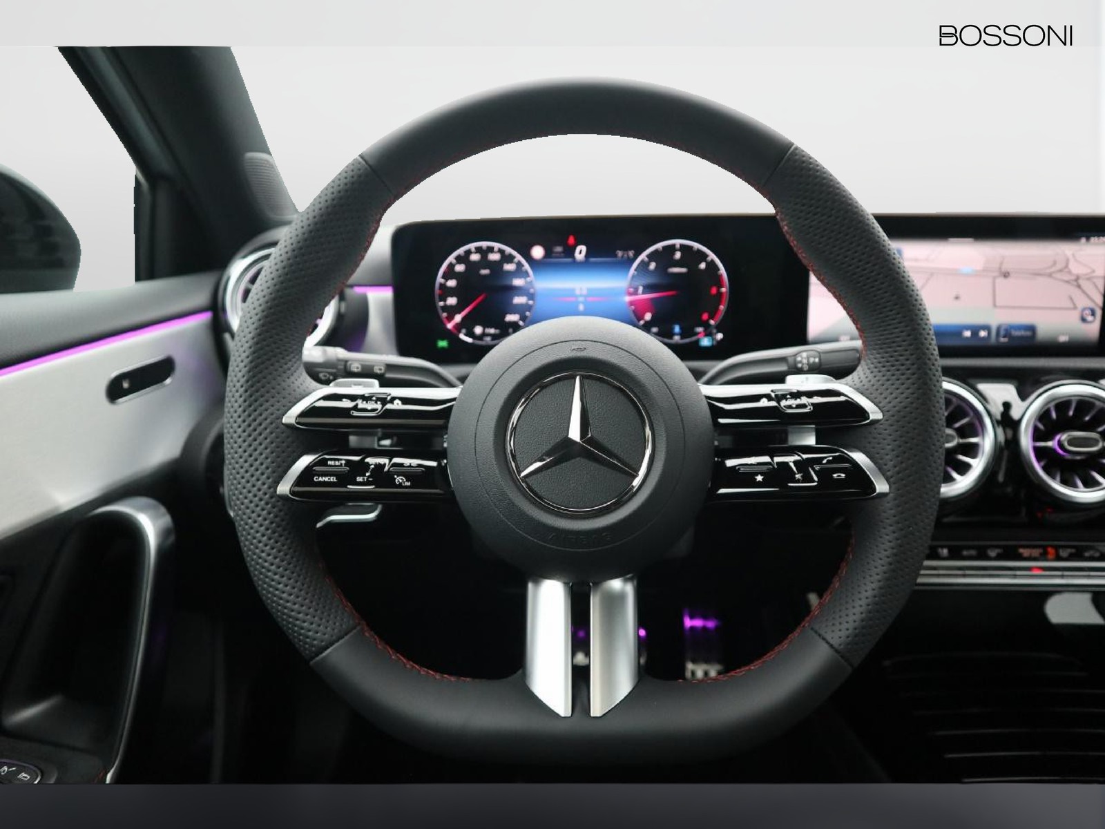 17 - Mercedes Classe A 180 d amg line premium speedshift dct amg 8g