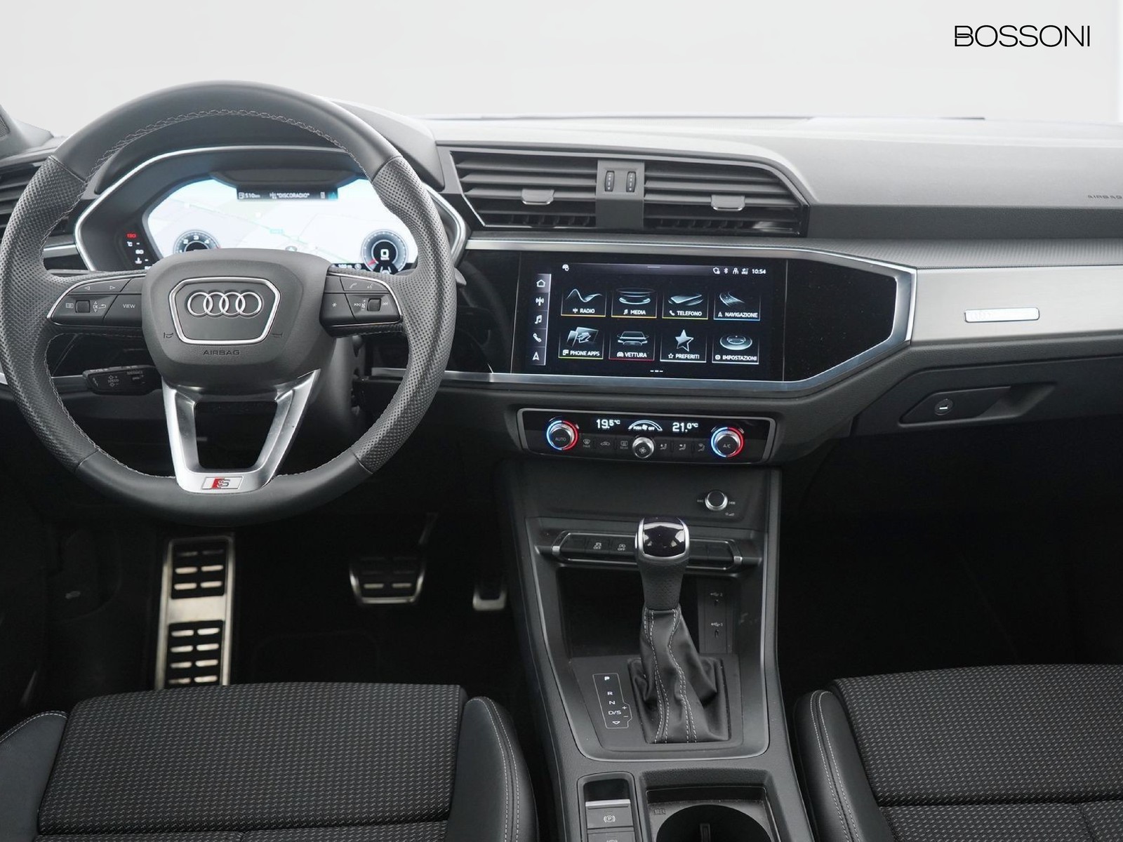 3 - Audi Q3 35 2.0 tdi s line edition s tronic