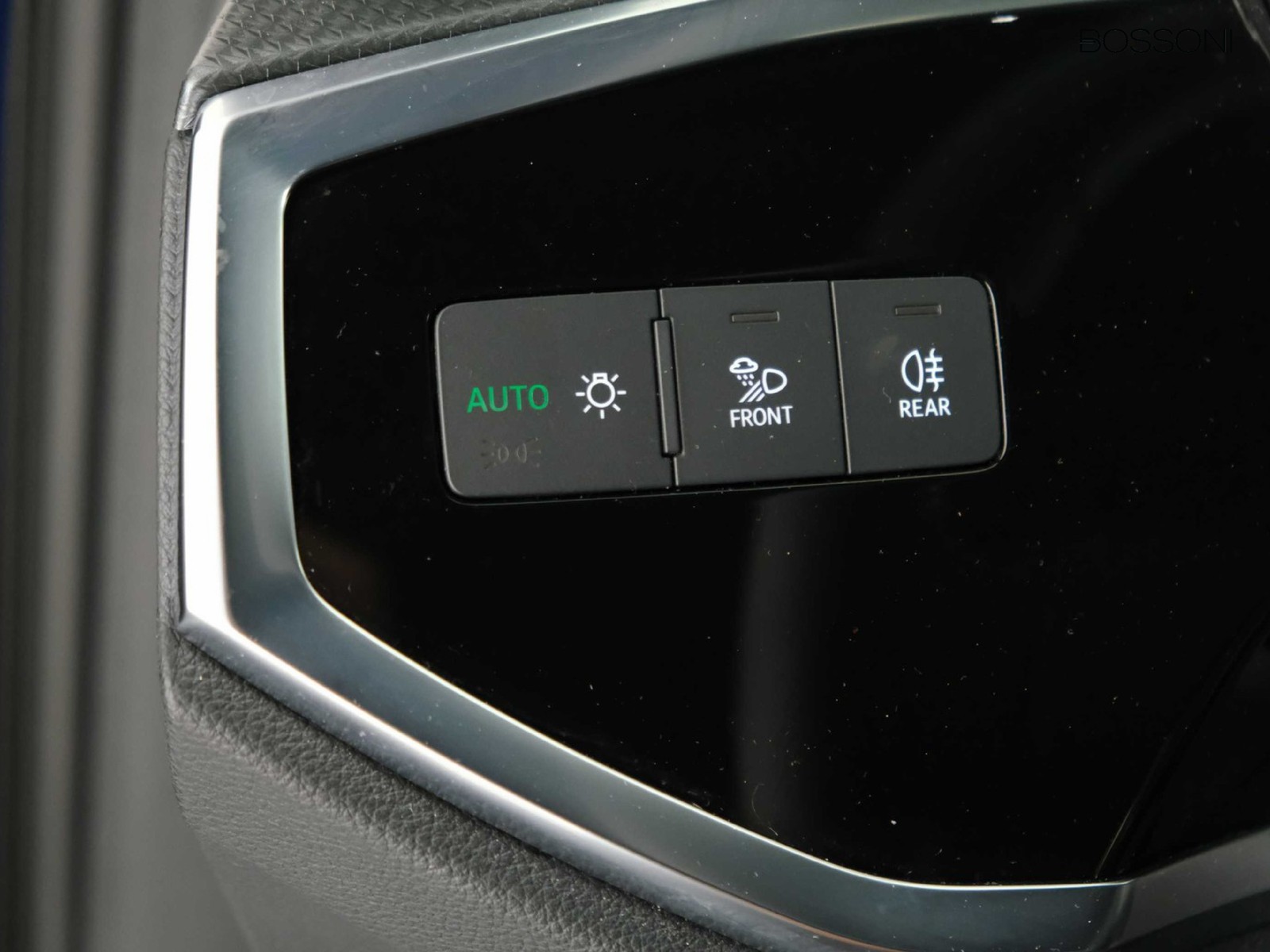 12 - Audi Q3 sportback 35 2.0 tdi s line edition s tronic