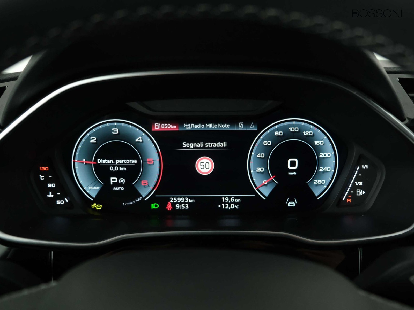 18 - Audi Q3 sportback 35 2.0 tdi s line edition s tronic