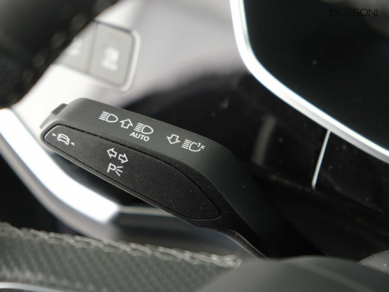 26 - Audi Q3 sportback 35 2.0 tdi s line edition s tronic