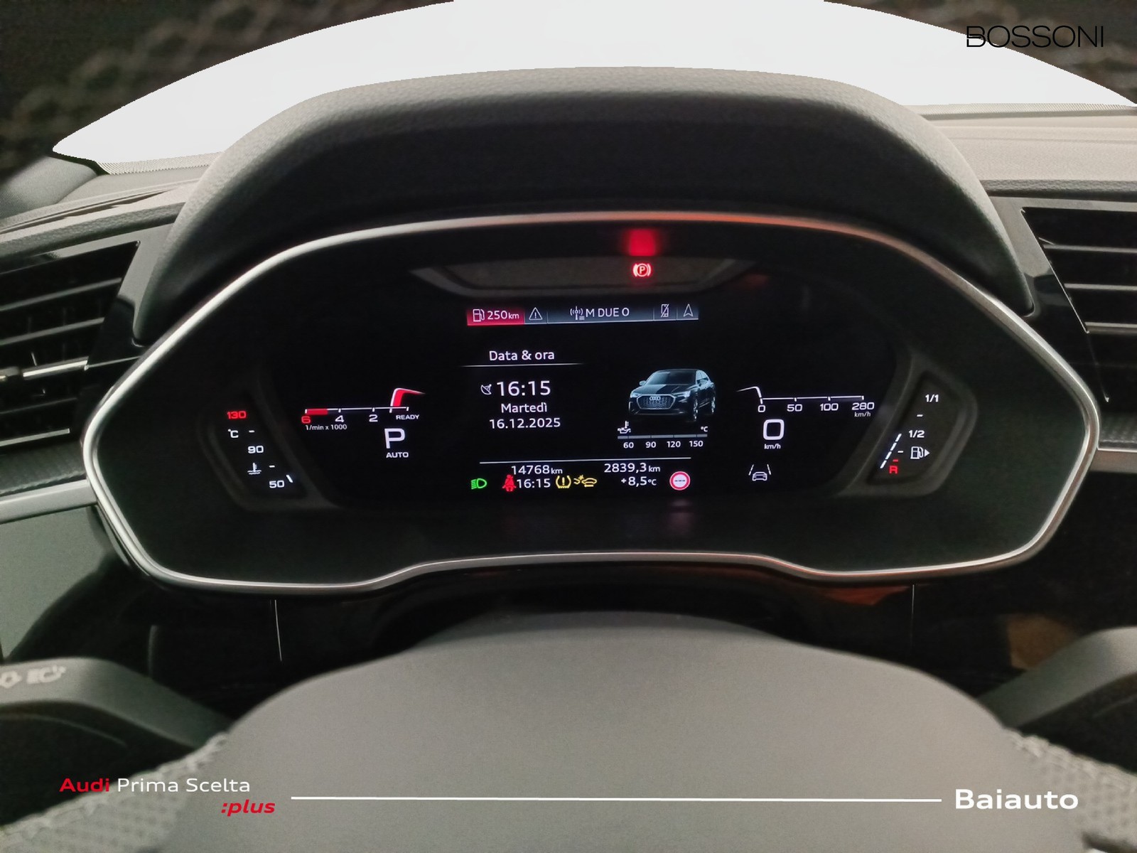 9 - Audi Q3 sportback 35 2.0 tdi s line edition s tronic