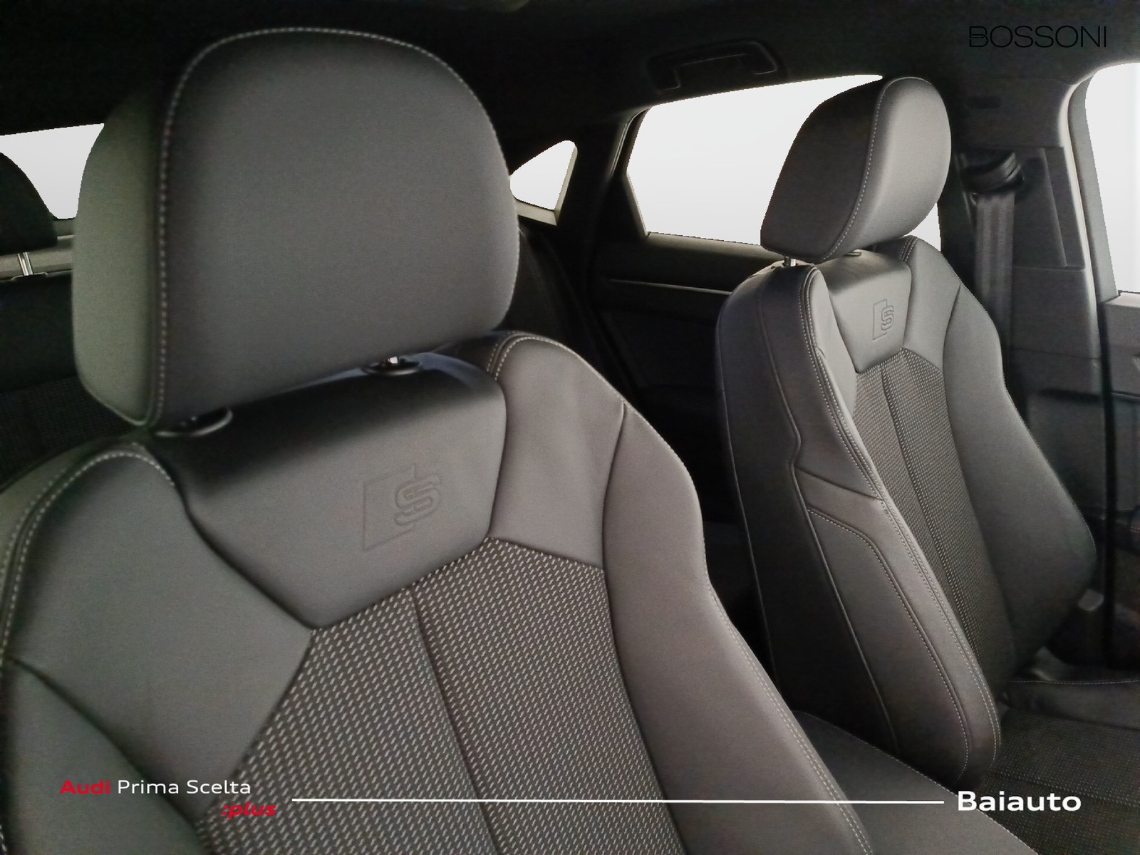 24 - Audi Q3 sportback 35 2.0 tdi s line edition s tronic