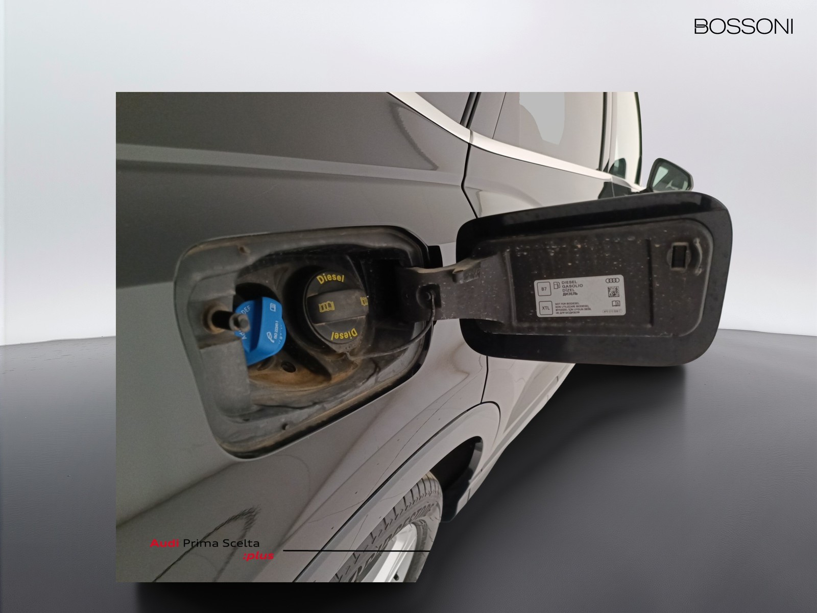 38 - Audi Q3 sportback 35 2.0 tdi s line edition s tronic