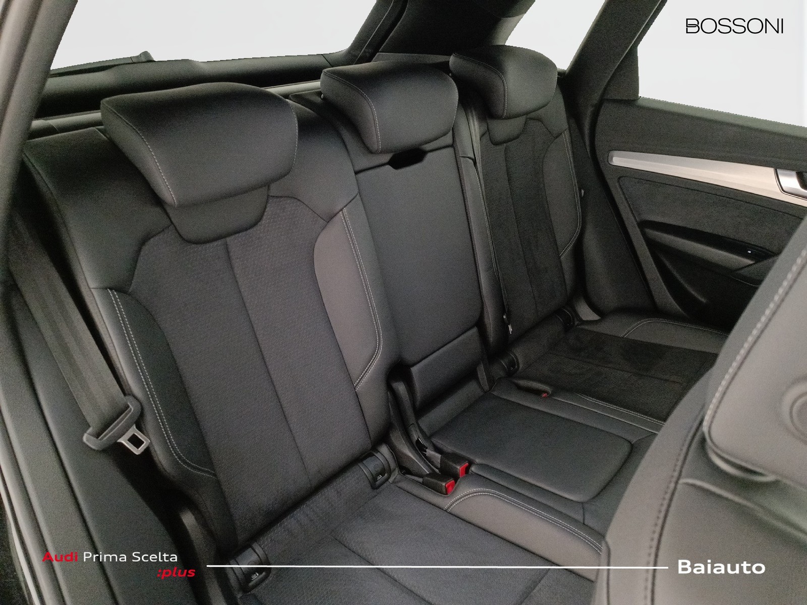 24 - Audi Q5 40 2.0 tdi mhev 12v s line quattro s tronic