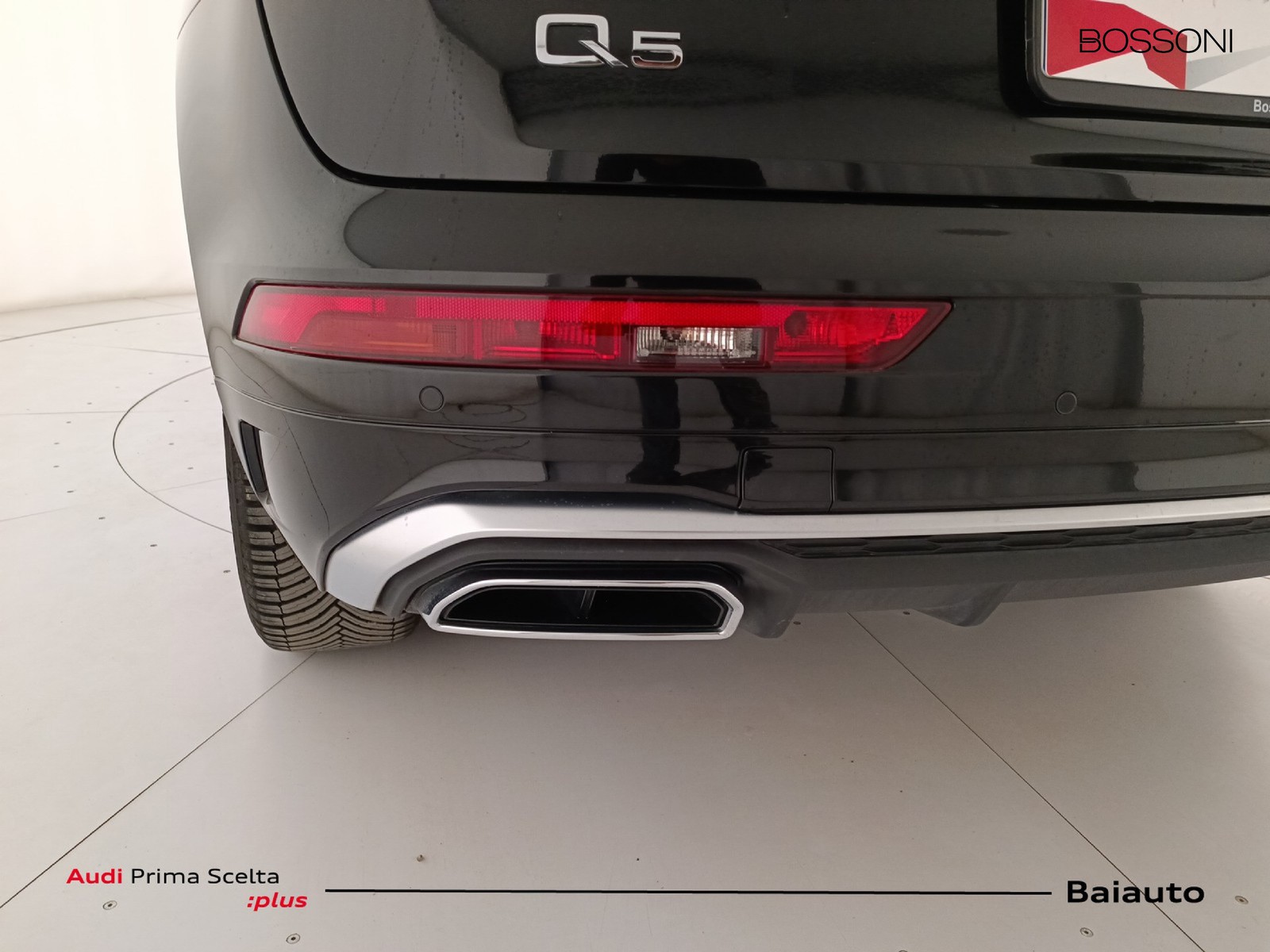 33 - Audi Q5 40 2.0 tdi mhev 12v s line quattro s tronic