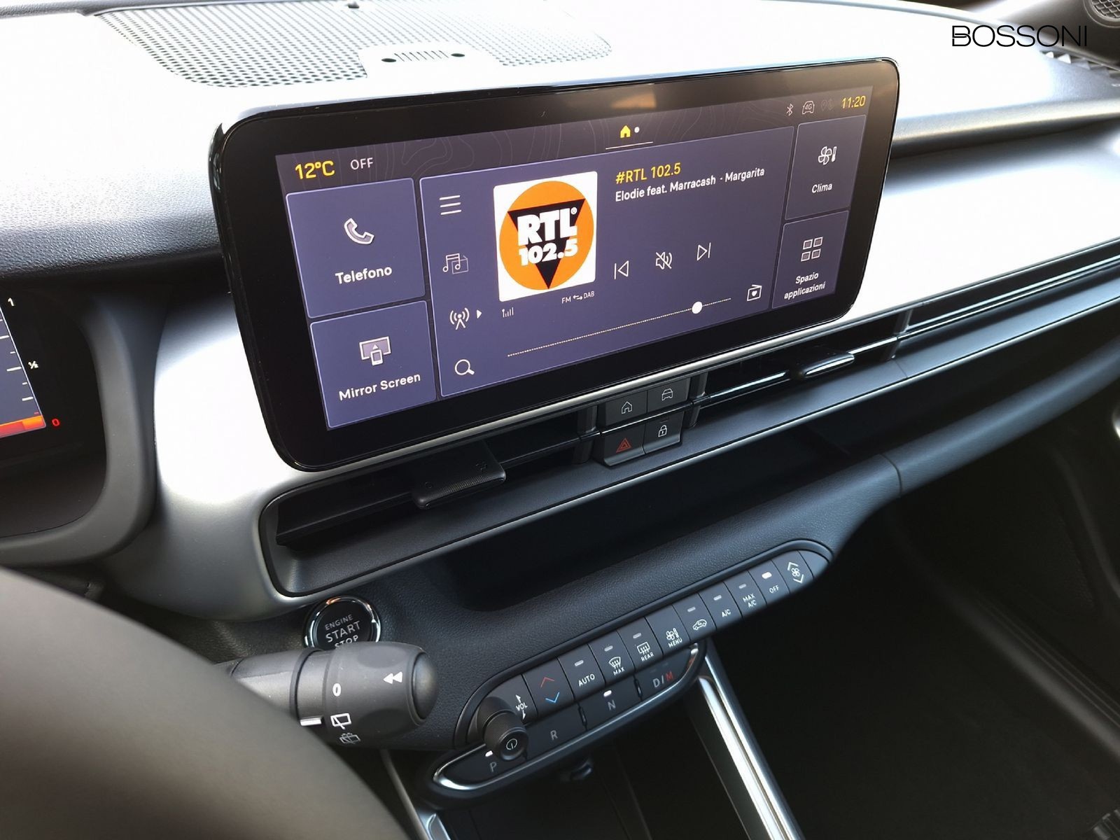 16 - Jeep Avenger 1.2 turbo e-hybrid mhev 145cv upland 4xe