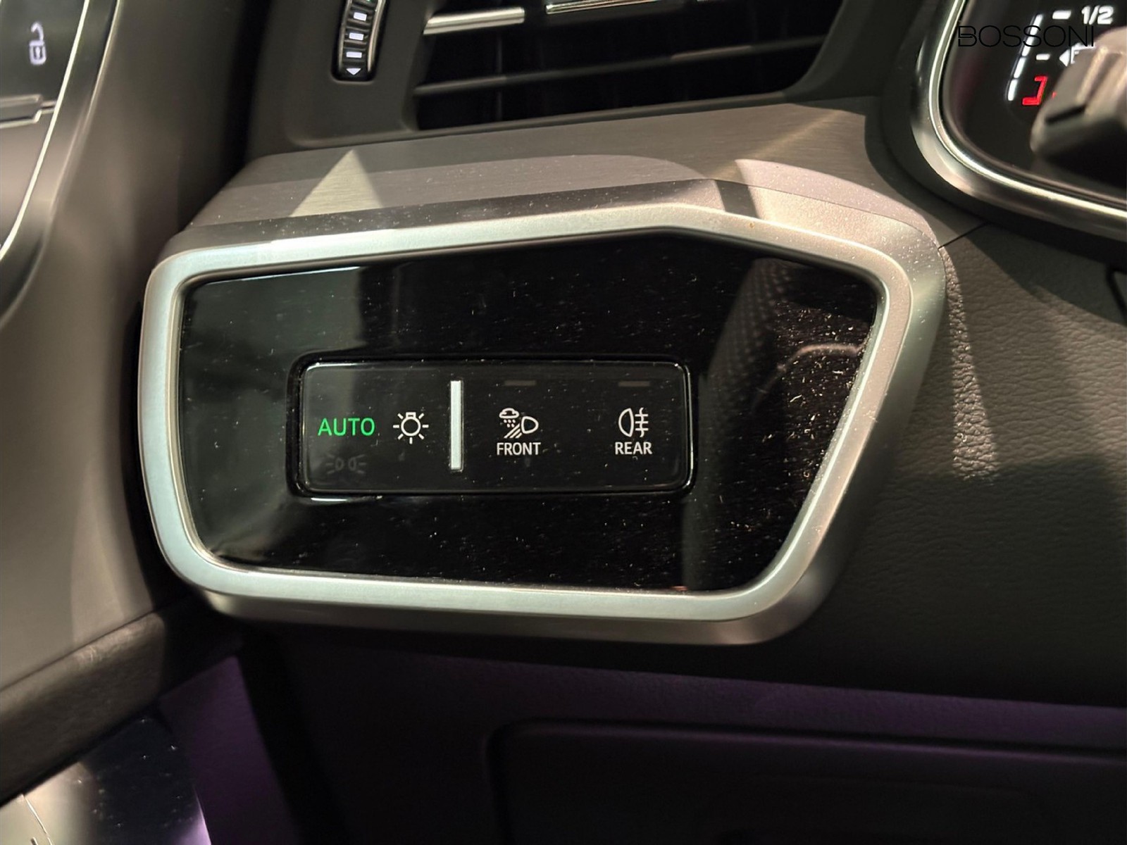 21 - Audi A6 avant 50 2.0 tfsi e s line edition quattro ultra s tronic