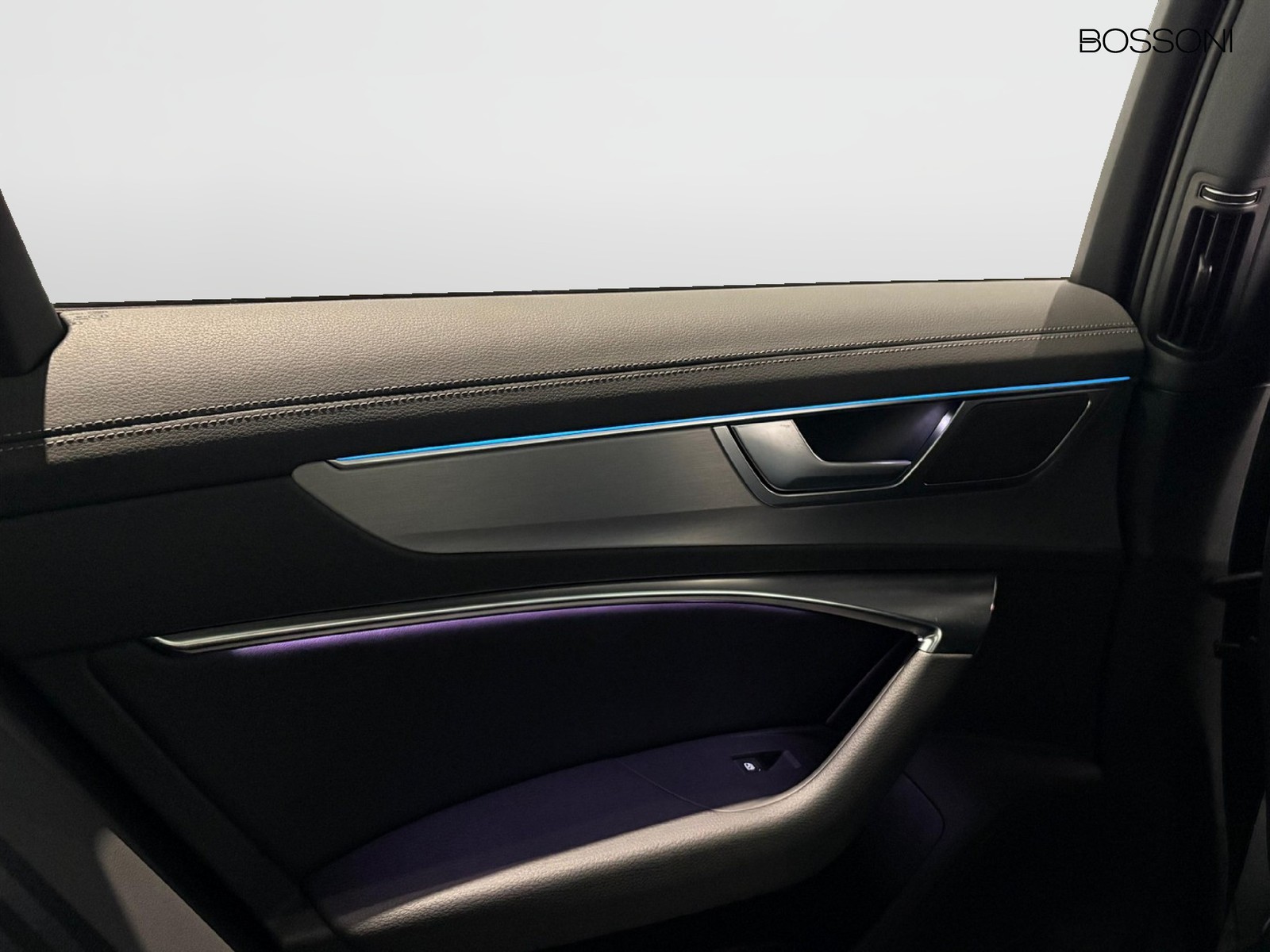 24 - Audi A6 avant 50 2.0 tfsi e s line edition quattro ultra s tronic