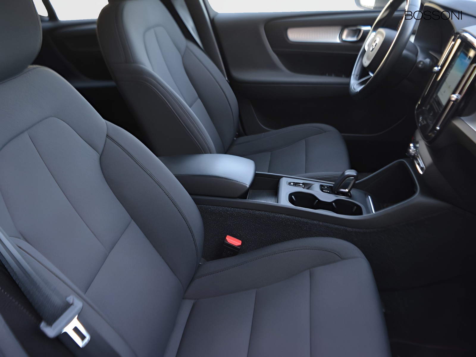 5 - Volvo XC40 1.5 t5 recharge plug-in-hybrid inscription expression geartronic my21