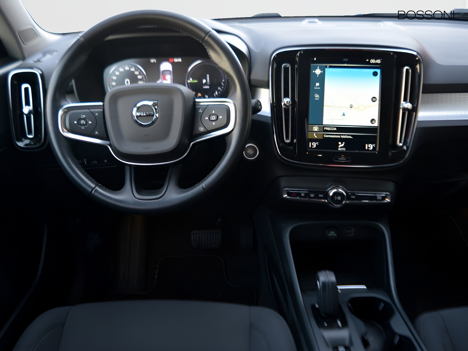 9 - Volvo XC40 1.5 t5 recharge plug-in-hybrid inscription expression geartronic my21