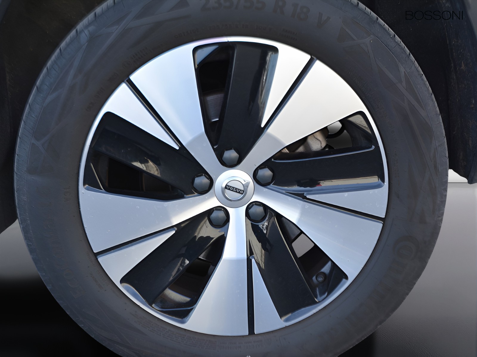 17 - Volvo XC40 1.5 t5 recharge plug-in-hybrid inscription expression geartronic my21