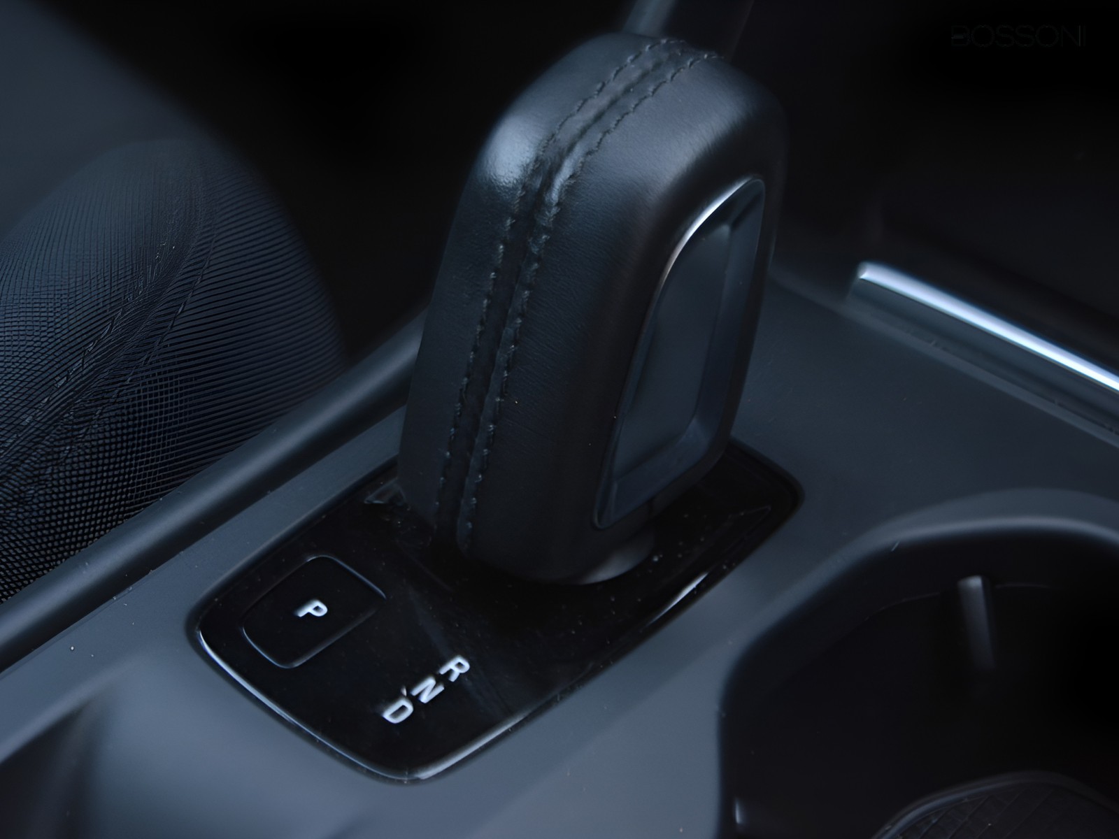 18 - Volvo XC40 1.5 t5 recharge plug-in-hybrid inscription expression geartronic my21