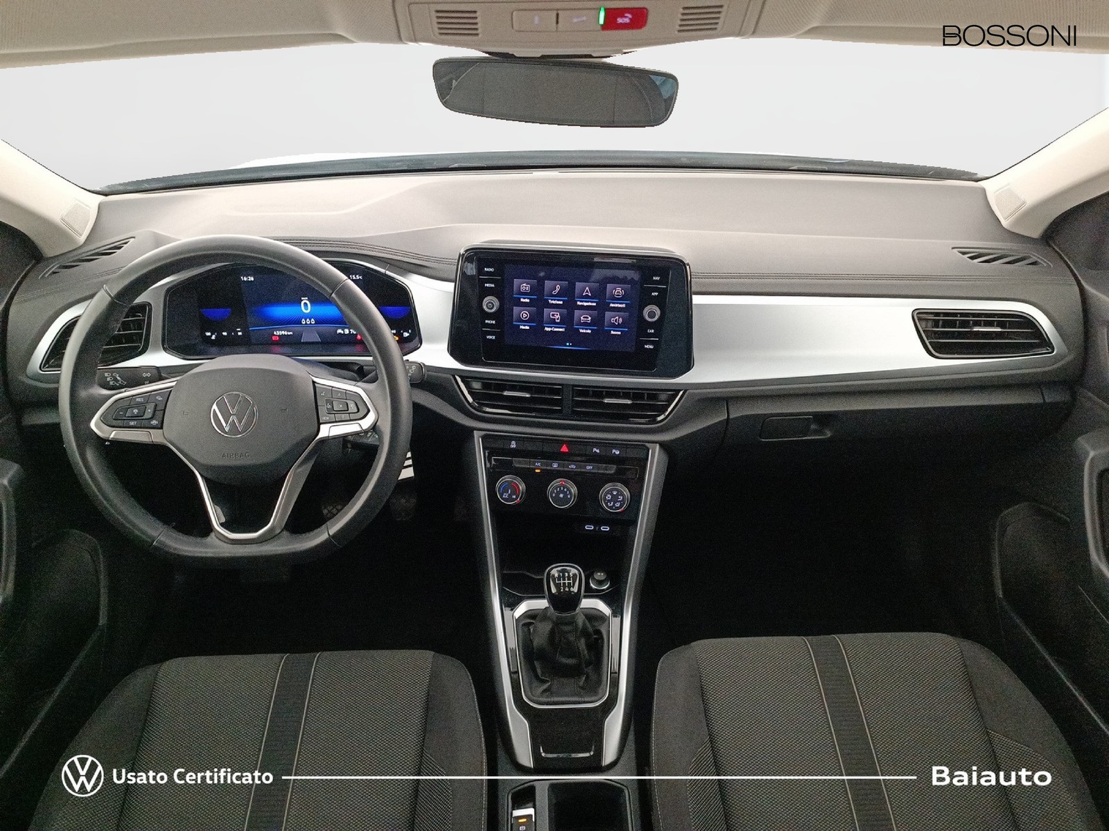 6 - Volkswagen T-Roc 1.0 tsi 110cv life