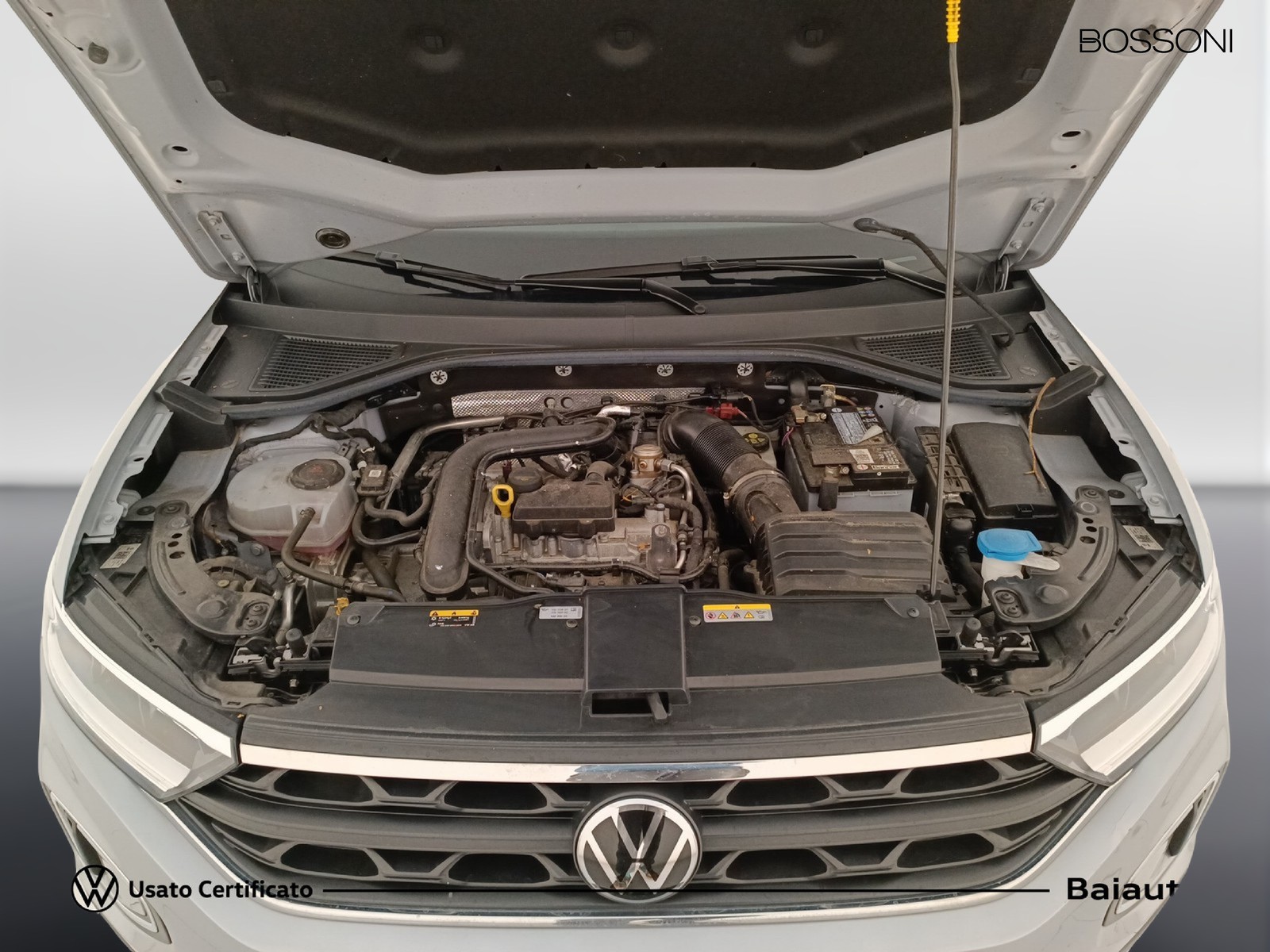 30 - Volkswagen T-Roc 1.0 tsi 110cv life