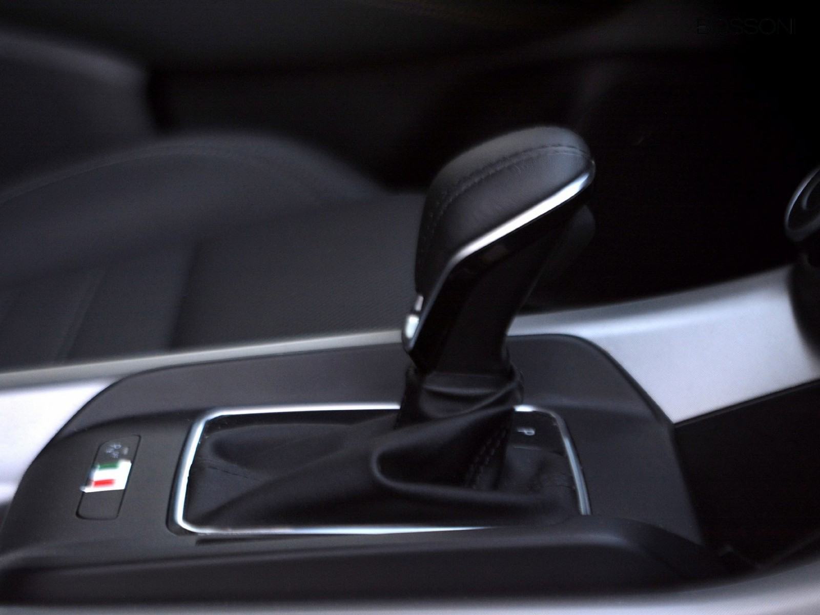 12 - Alfa Romeo Tonale 1.5 hybrid 160cv veloce tct7