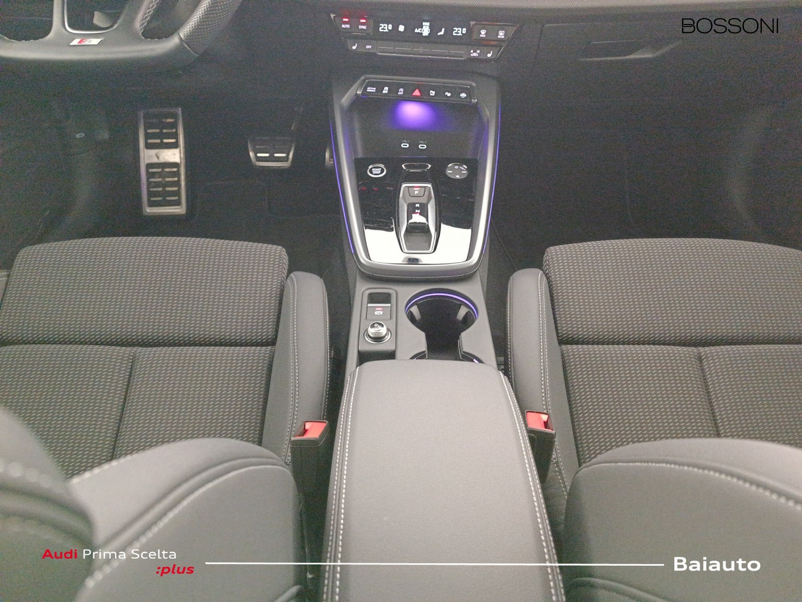 15 - Audi A3 sedan 2.0 tdi 150cv s line edition s tronic