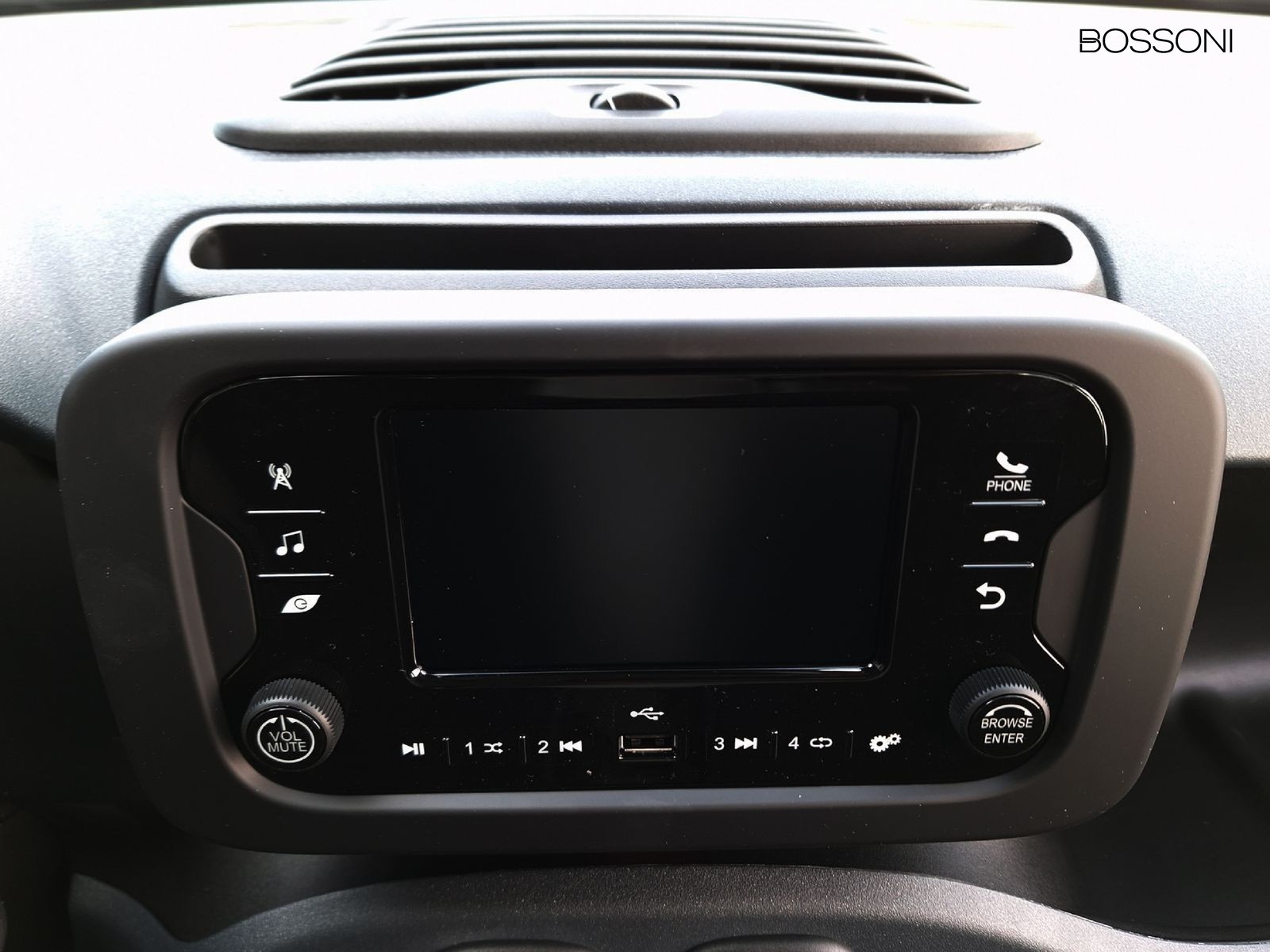 16 - Fiat Pandina 1.0 firefly hybrid 65cv icon s&s