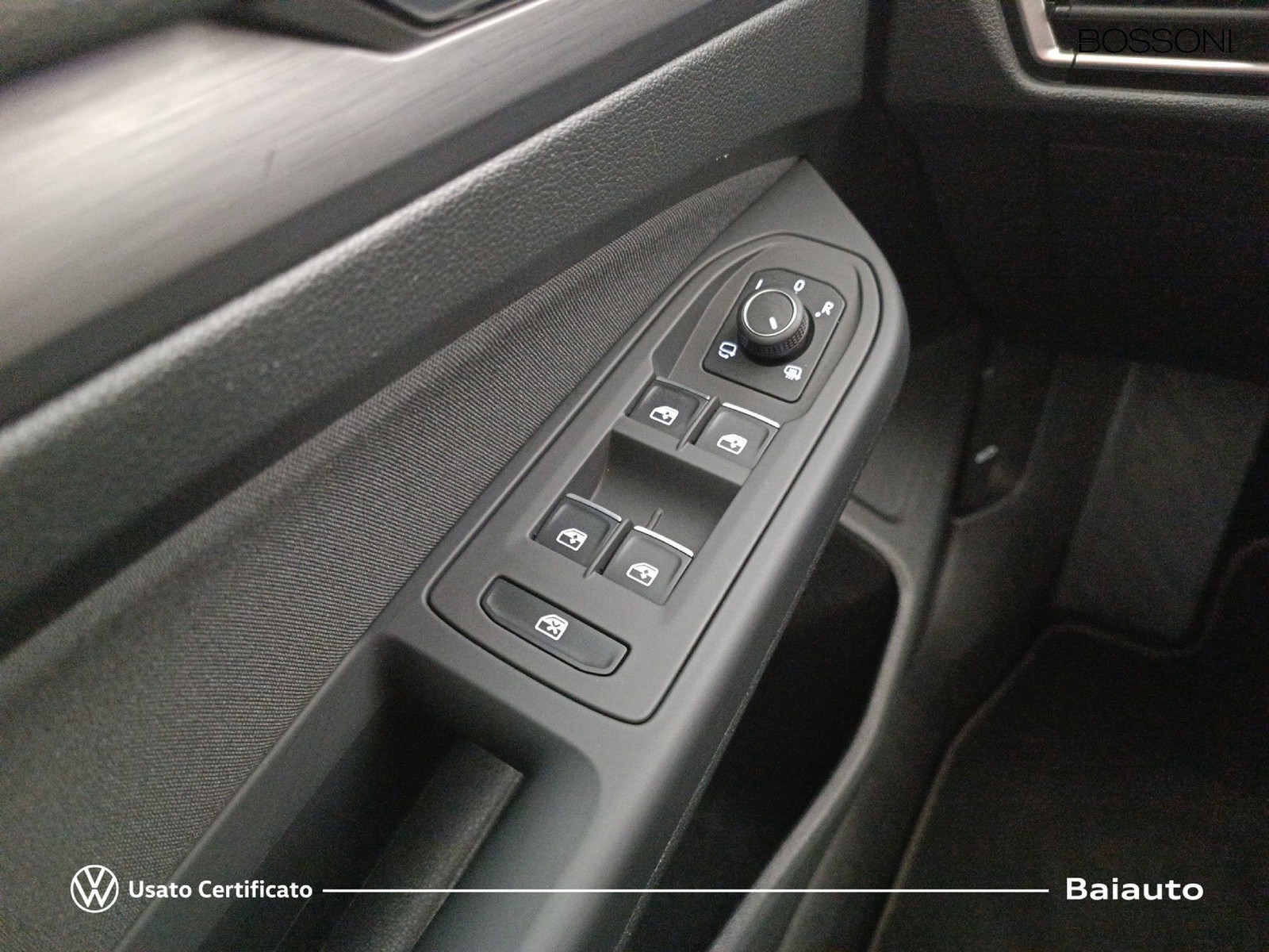 18 - Volkswagen Golf 1.5 tgi 130cv style dsg